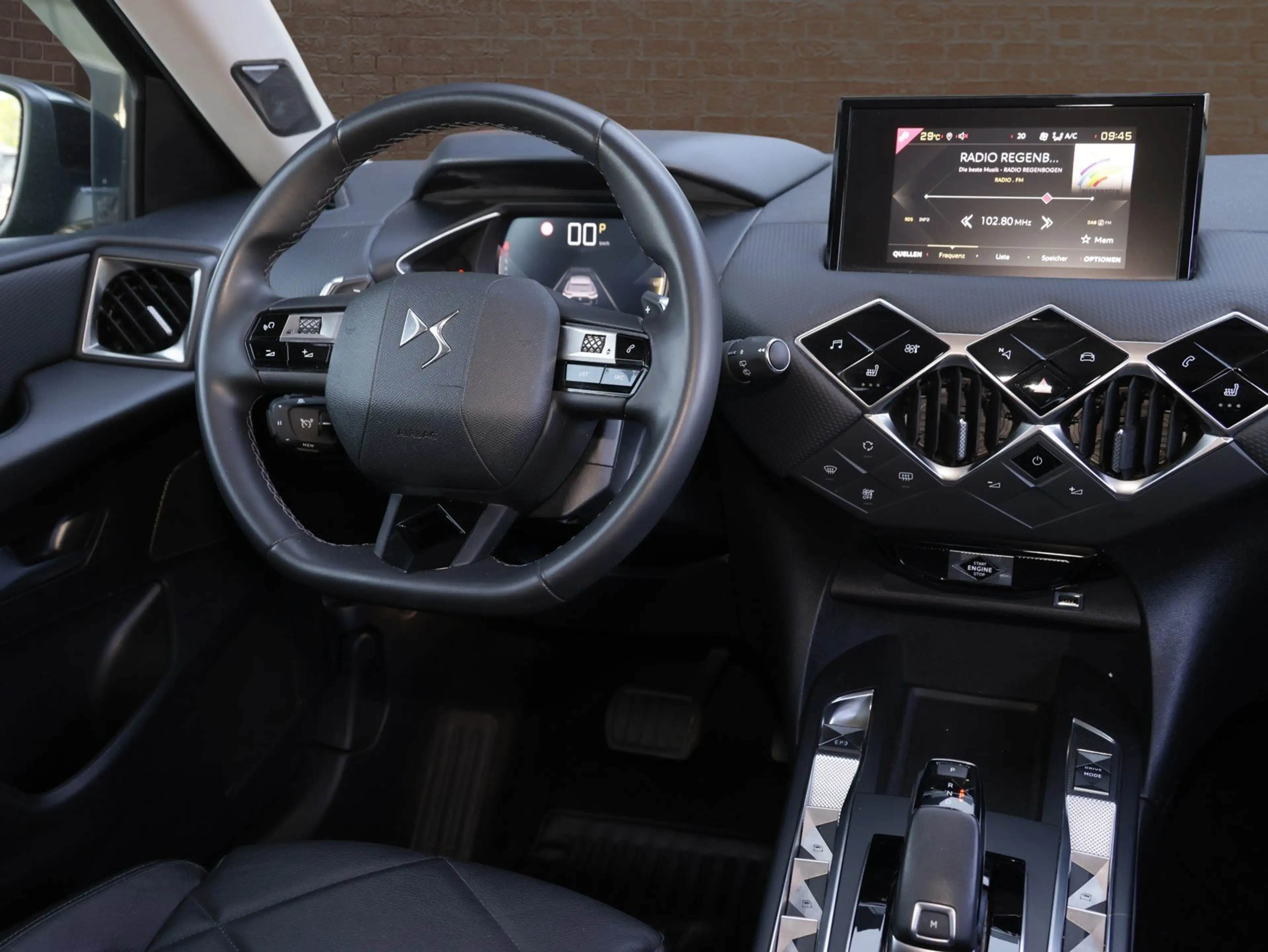 DS Automobiles DS 3 Crossback DS3 Crossback Toits de Paris — photo 10