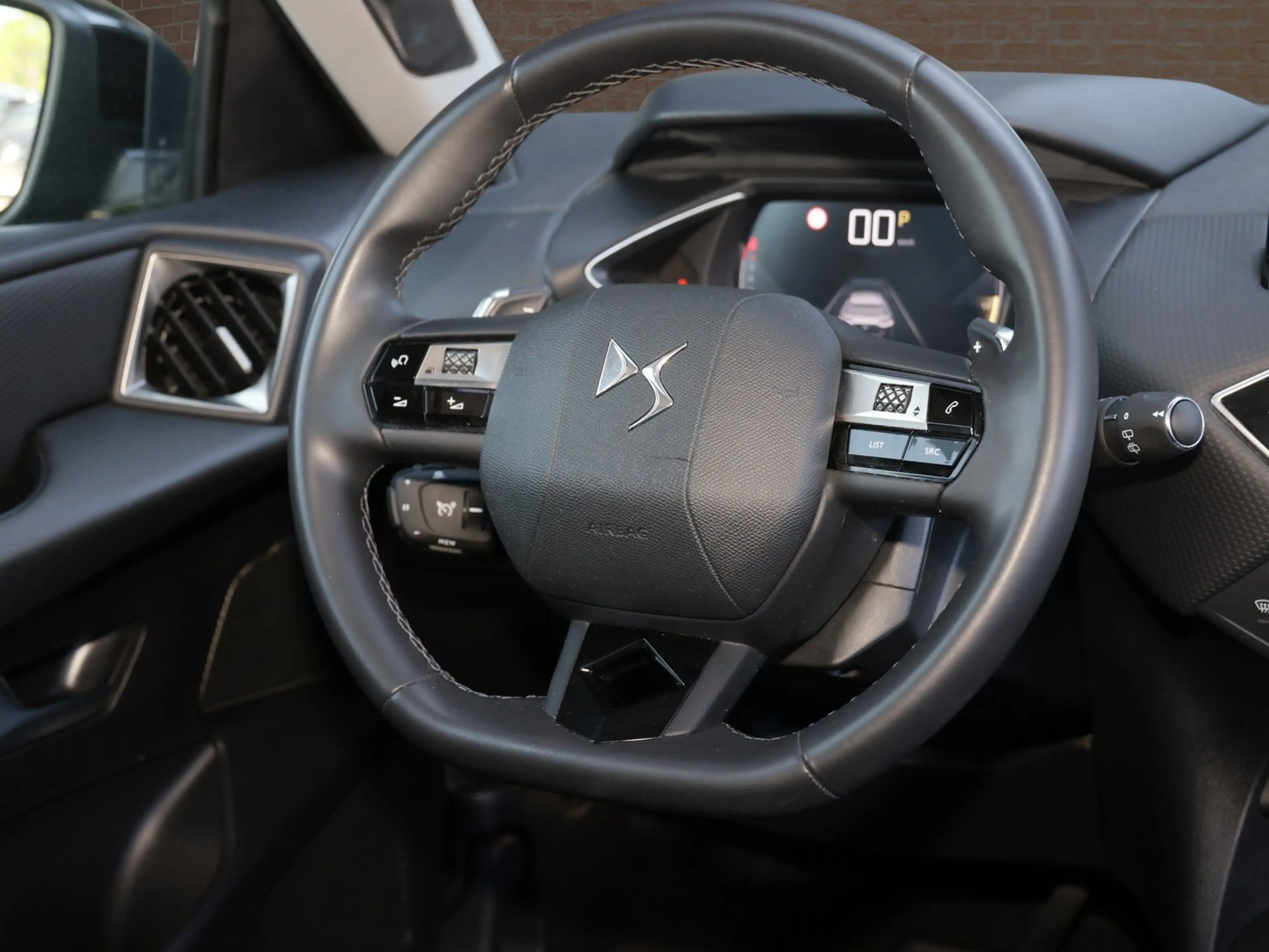 DS Automobiles DS 3 Crossback DS3 Crossback Toits de Paris — photo 11
