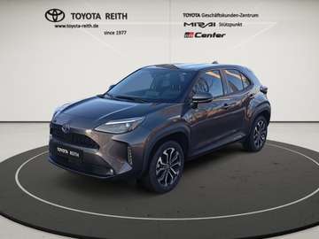 Hybrid FWD Team Deutschland Navi LED Apple CarPlay