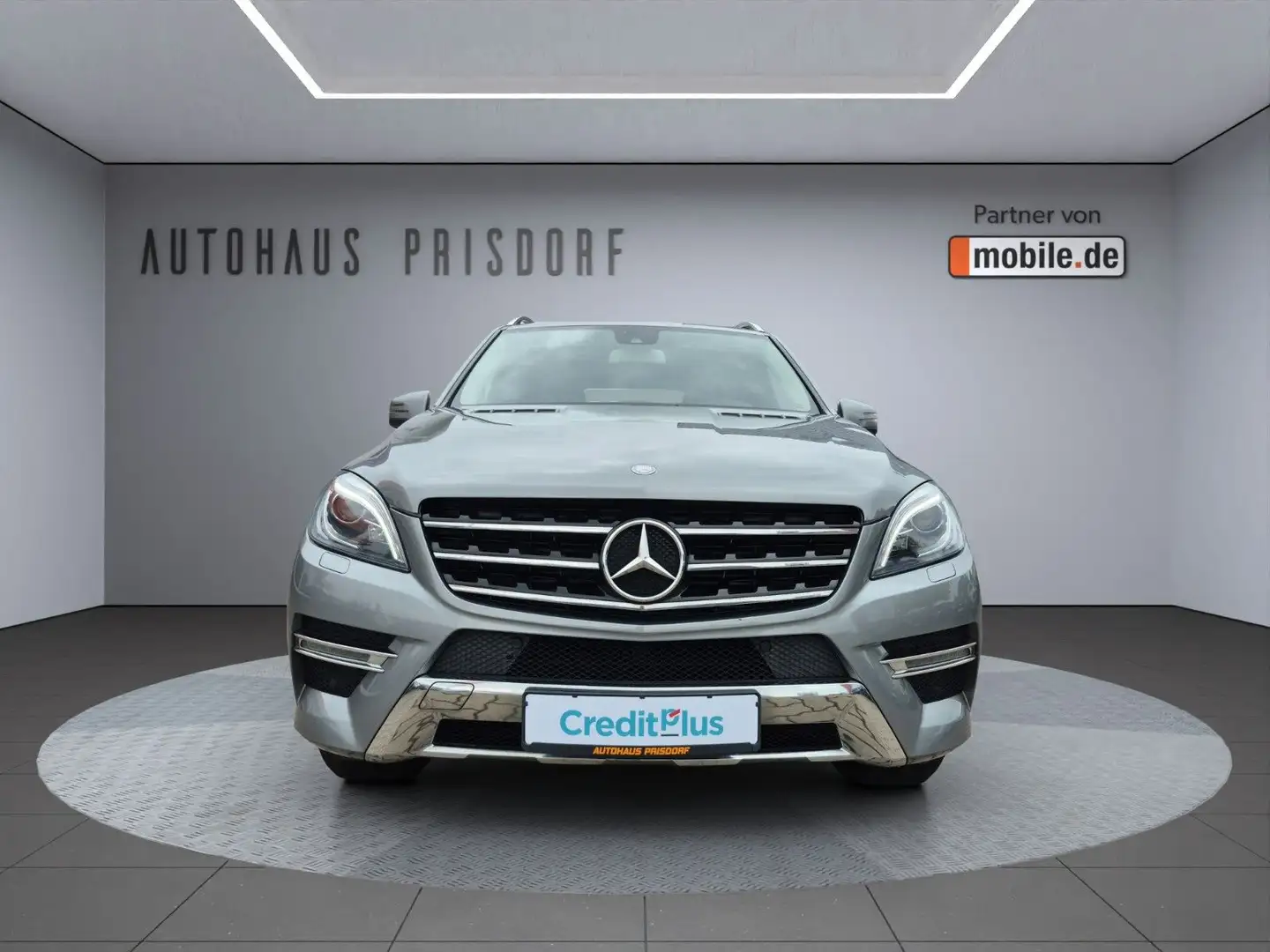 Mercedes-Benz ML 250 CDI BlueTec 7G-Tronic/Alcantara/Xenon/PDC Argintiu - 2