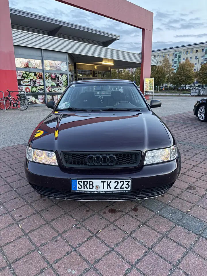 Audi A4 B5 1.8 T, foto 1