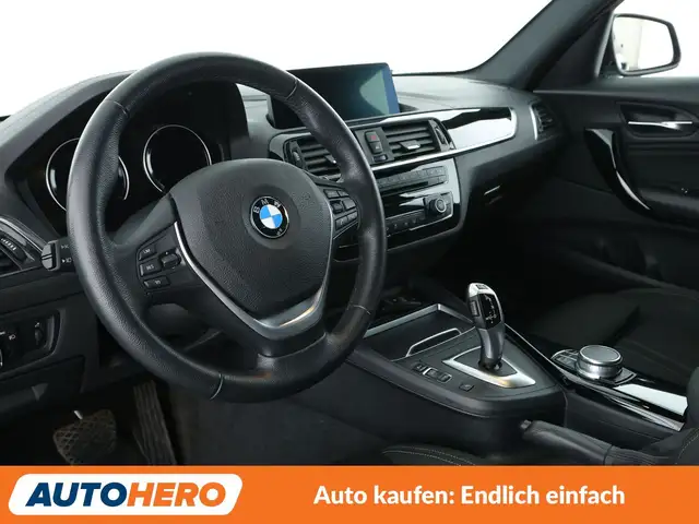 BMW 1 Series view 11