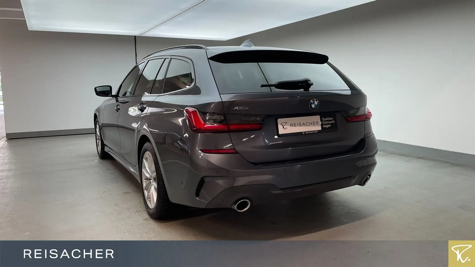 BMW 320 dA xDrive Touring M-Sport ACC LCProf HUD RFK Grau - 2