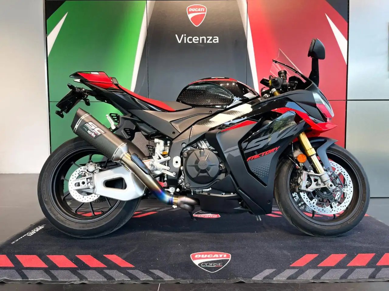 Aprilia RSV4