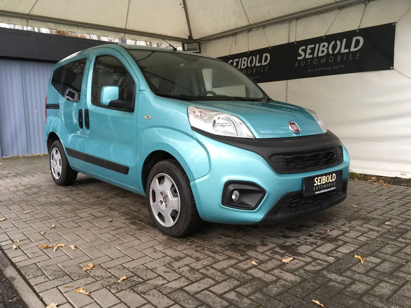 Fiat Qubo 1.3 Lounge/Autom/40Tkm/Behindertengerecht ! Bleu - 2