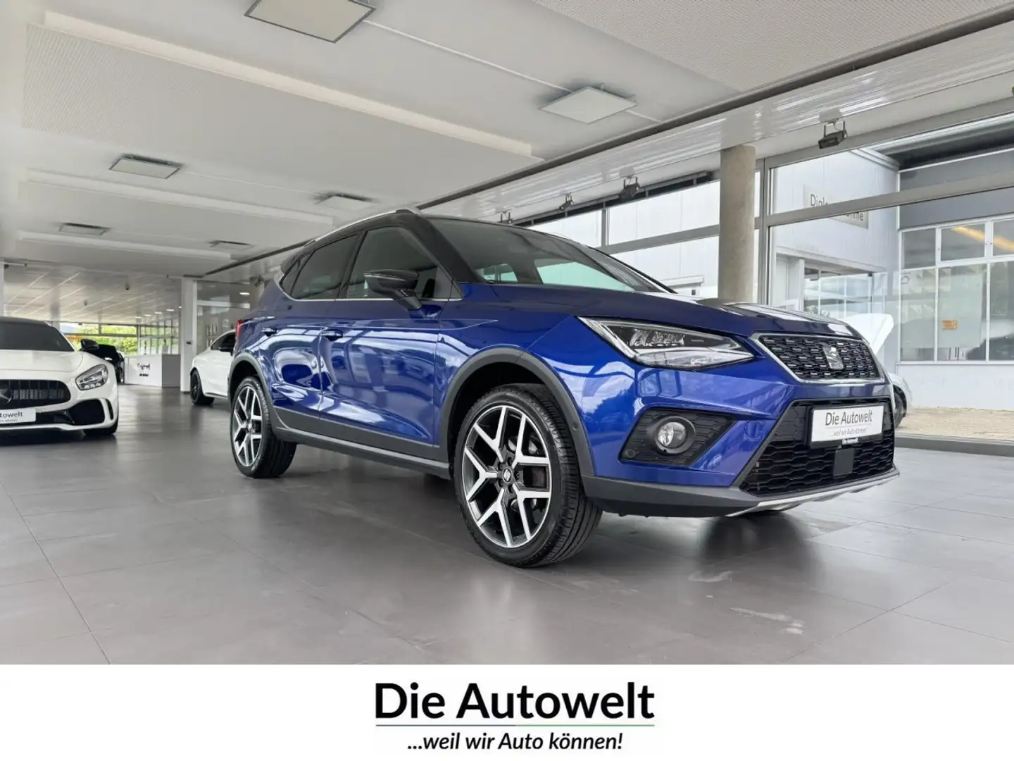 SEAT Arona Xcellence 1.0 TSI DSG NAVI LED ACC SHZG BT Klima Blau - 1