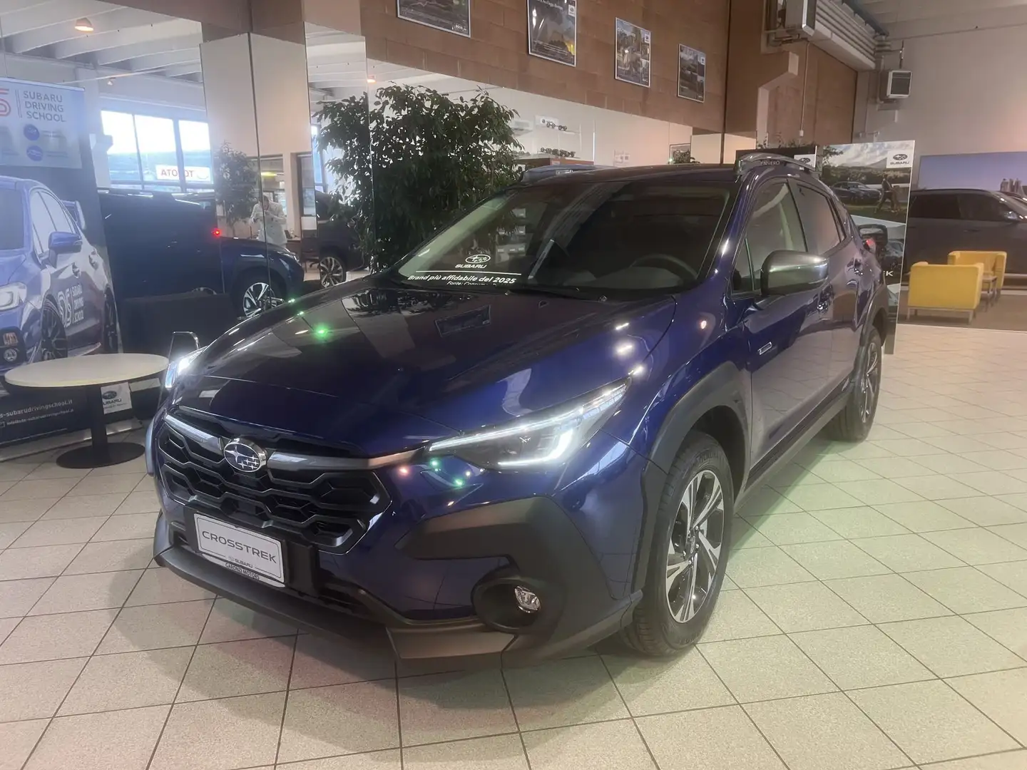 Subaru Crosstrek 2.0i e-Boxer MHEV CVT Lineartronic Style Azul - 1