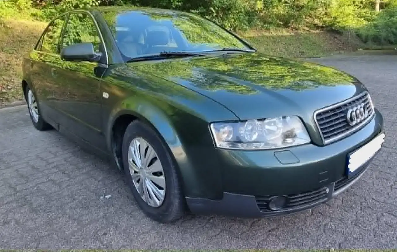 Audi A4 2.0, foto 2