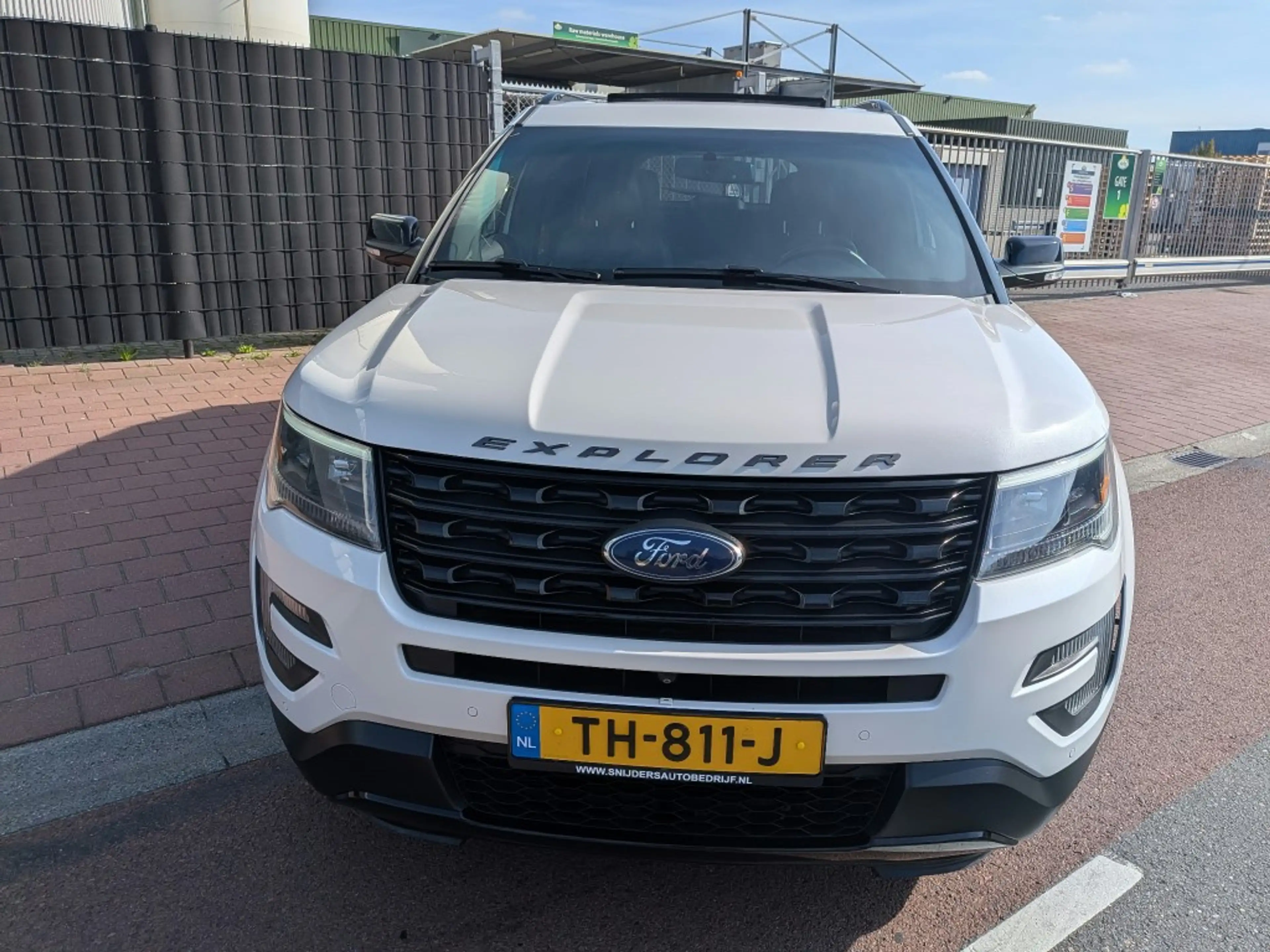 Ford Explorer 3.5 V6 370 PK 7 persoons — photo 10