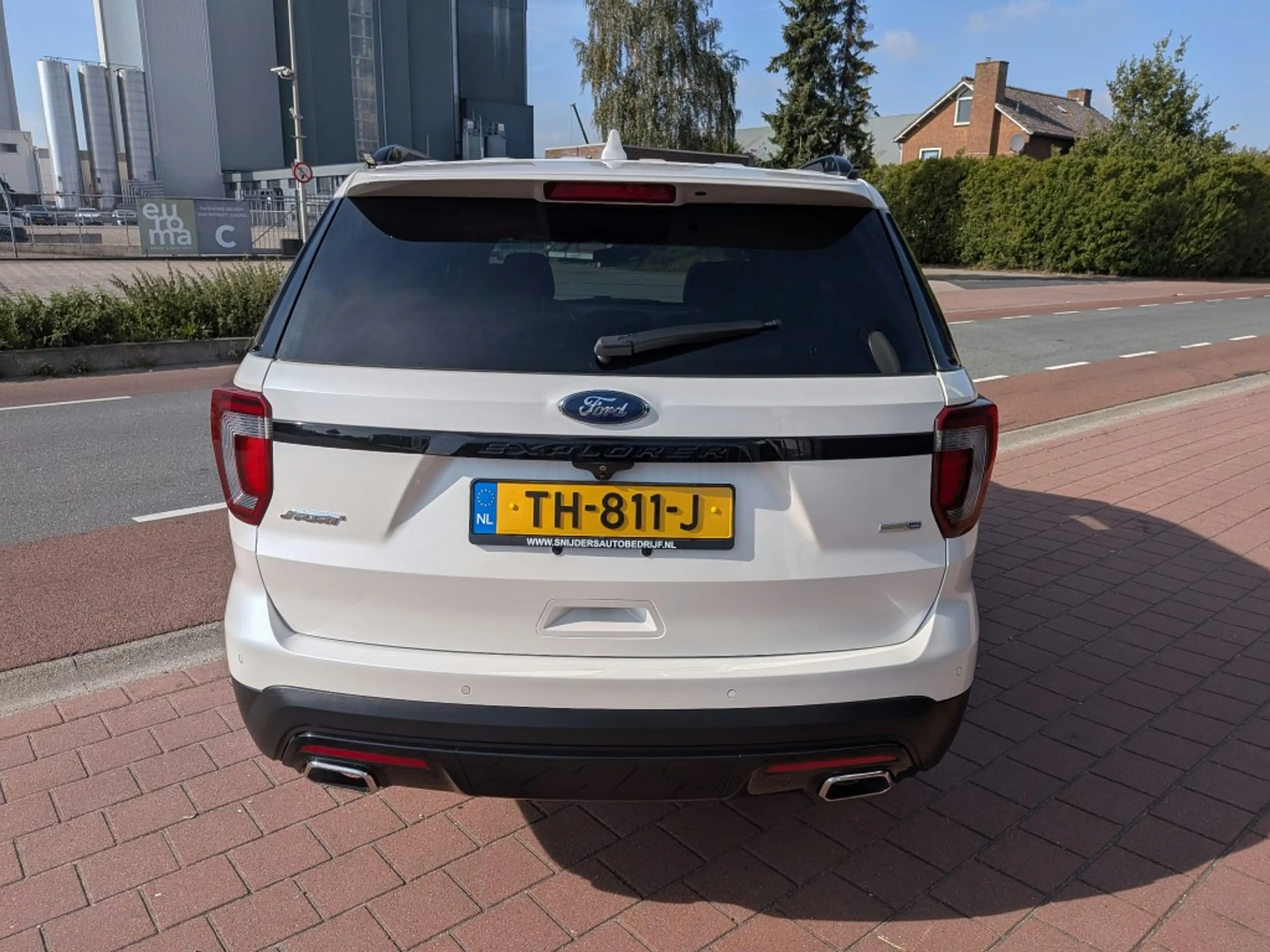 Ford Explorer 3.5 V6 370 PK 7 persoons — photo 4