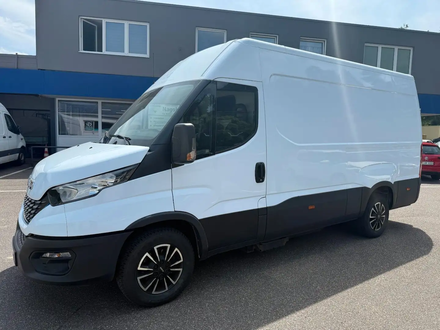Iveco Daily Kasten HKa 35 S V Radstand 3520 L Kam Blanc - 1