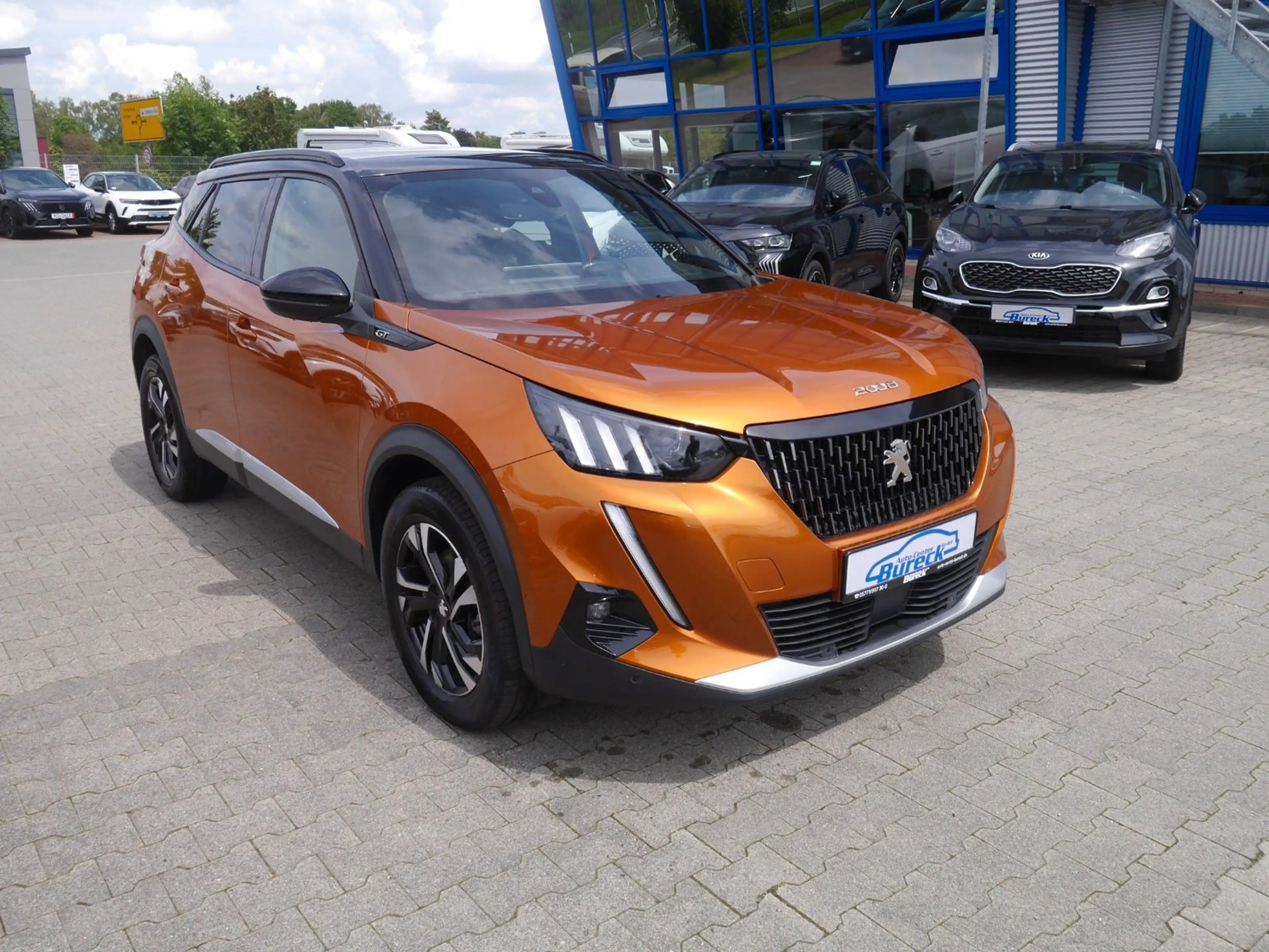 Peugeot 2008 PureTech 155 "GT" LED/Navi/APP/Kamera