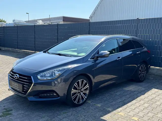 Hyundai i40 cw Premium (PANO/STZ-BEL/R-KAM/INFINITY/4XSH