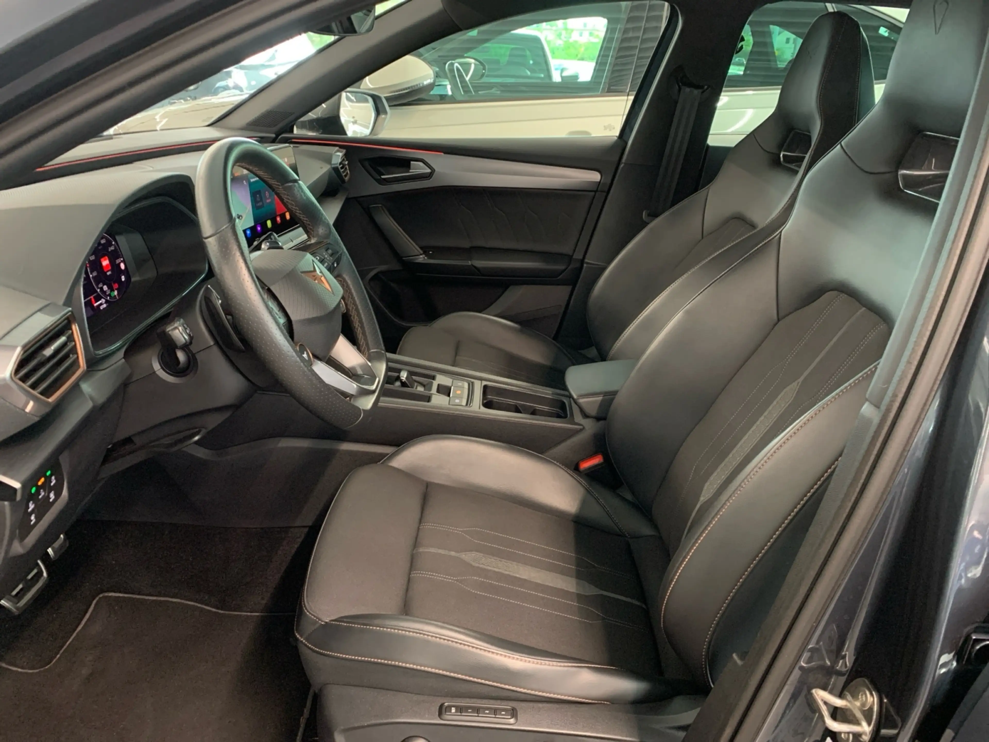 CUPRA Leon VZ 1.4 eHybrid DSG APP MEMORY NAVI KESSY — photo 9