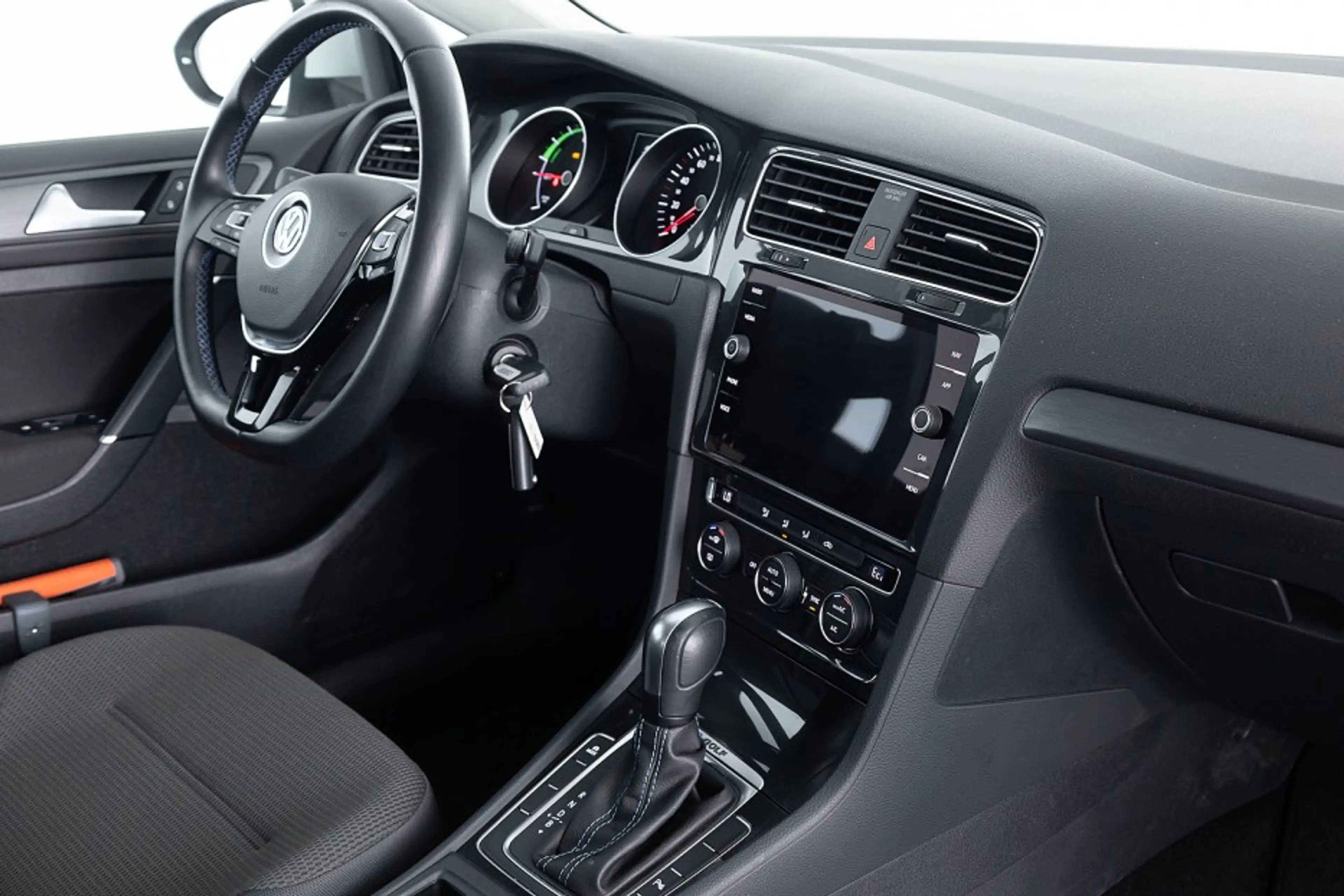 Volkswagen e-Golf E-DITION *SOH 92.77%* LED | VELGEN | NAVI ✅ 1e Eig — photo 3