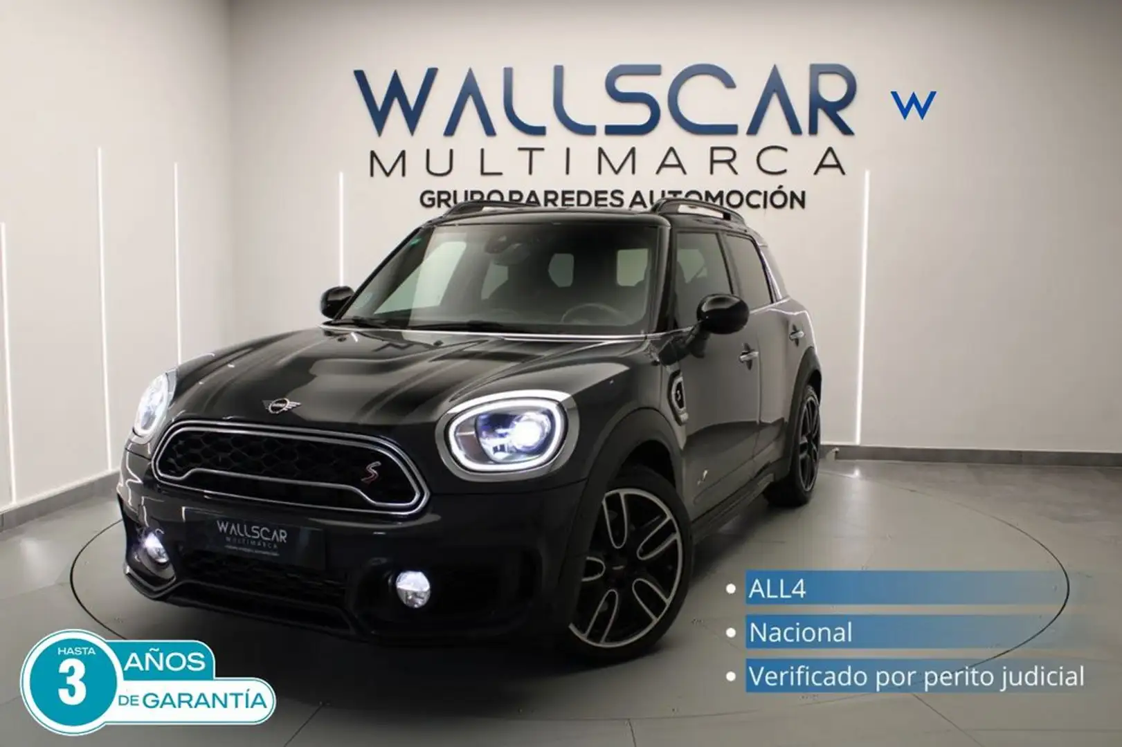 MINI Cooper S Countryman ALL4 Noir - 1