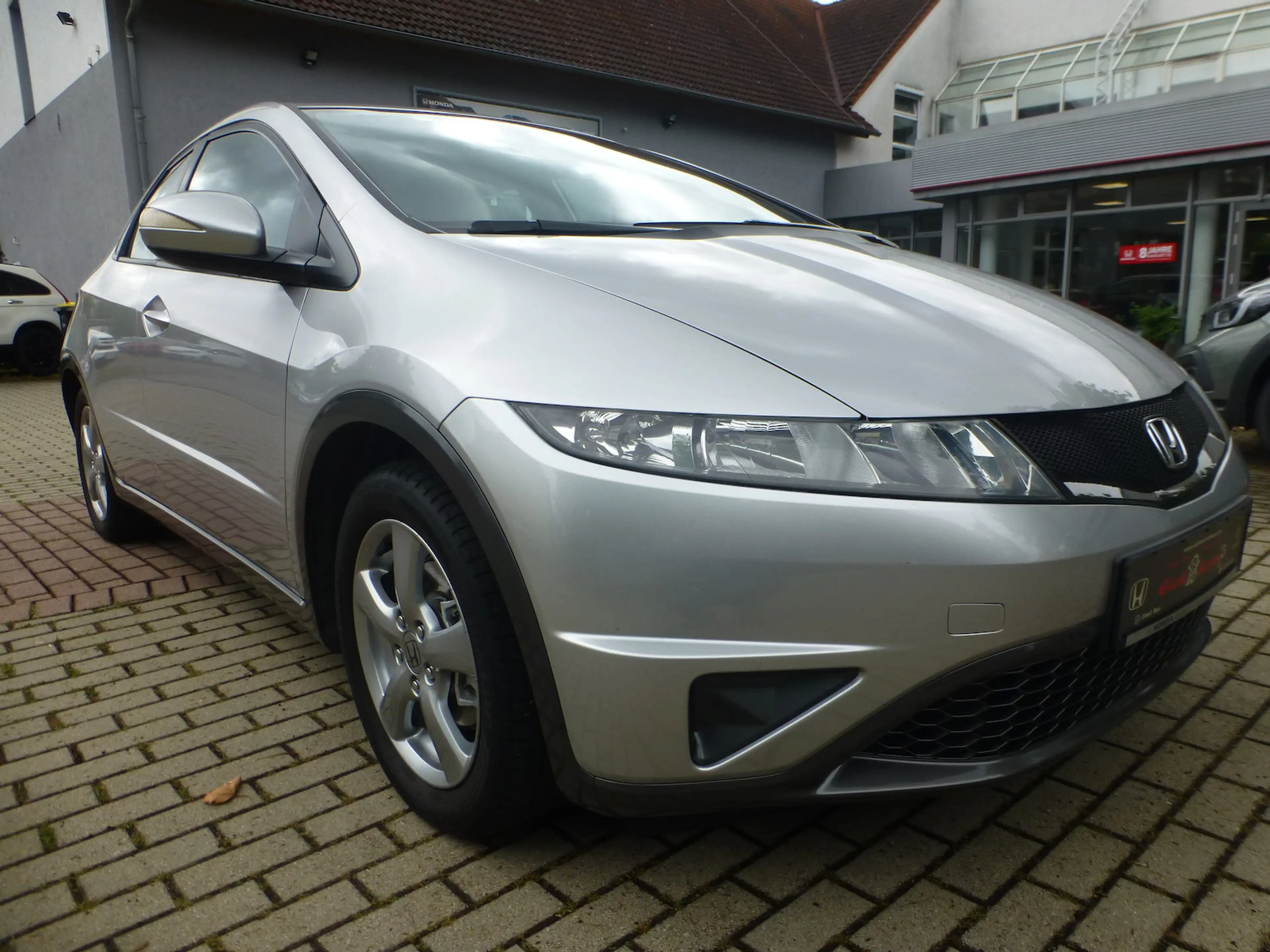 Honda Civic 1,4 Comfort 5-Türer Klima — photo 14