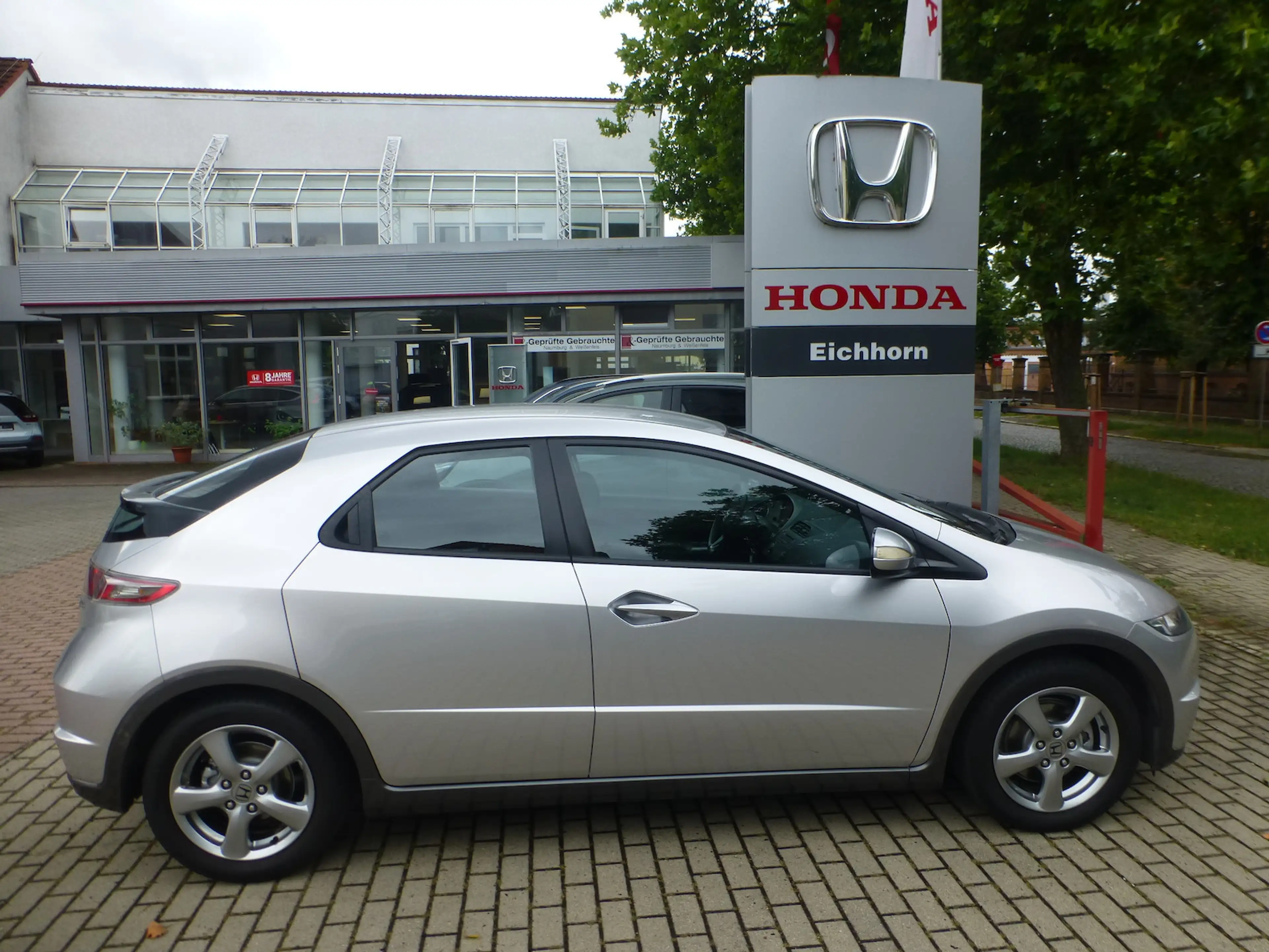 Honda Civic 1,4 Comfort 5-Türer Klima — photo 3