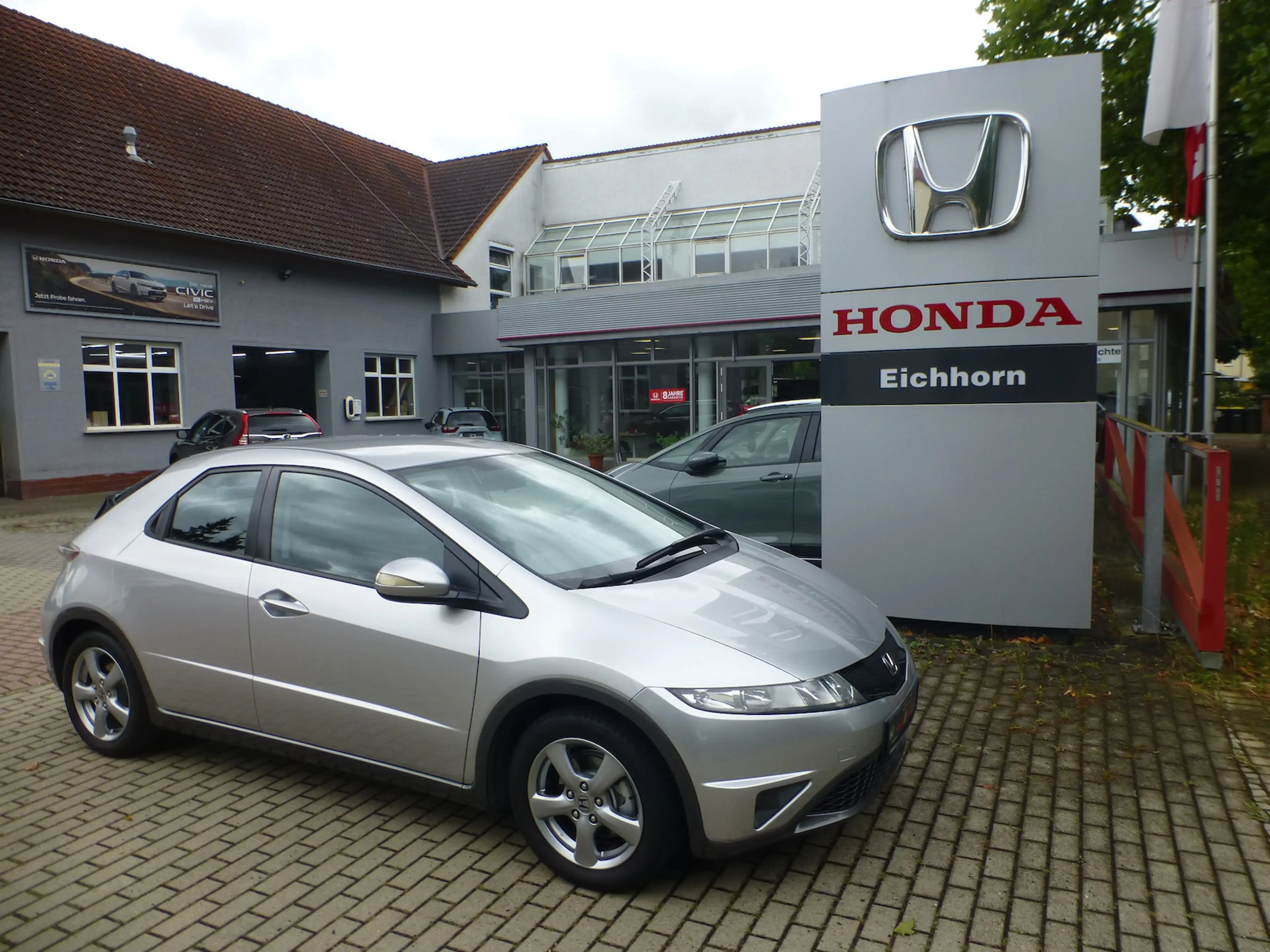 Honda Civic 1,4 Comfort 5-Türer Klima — photo 12