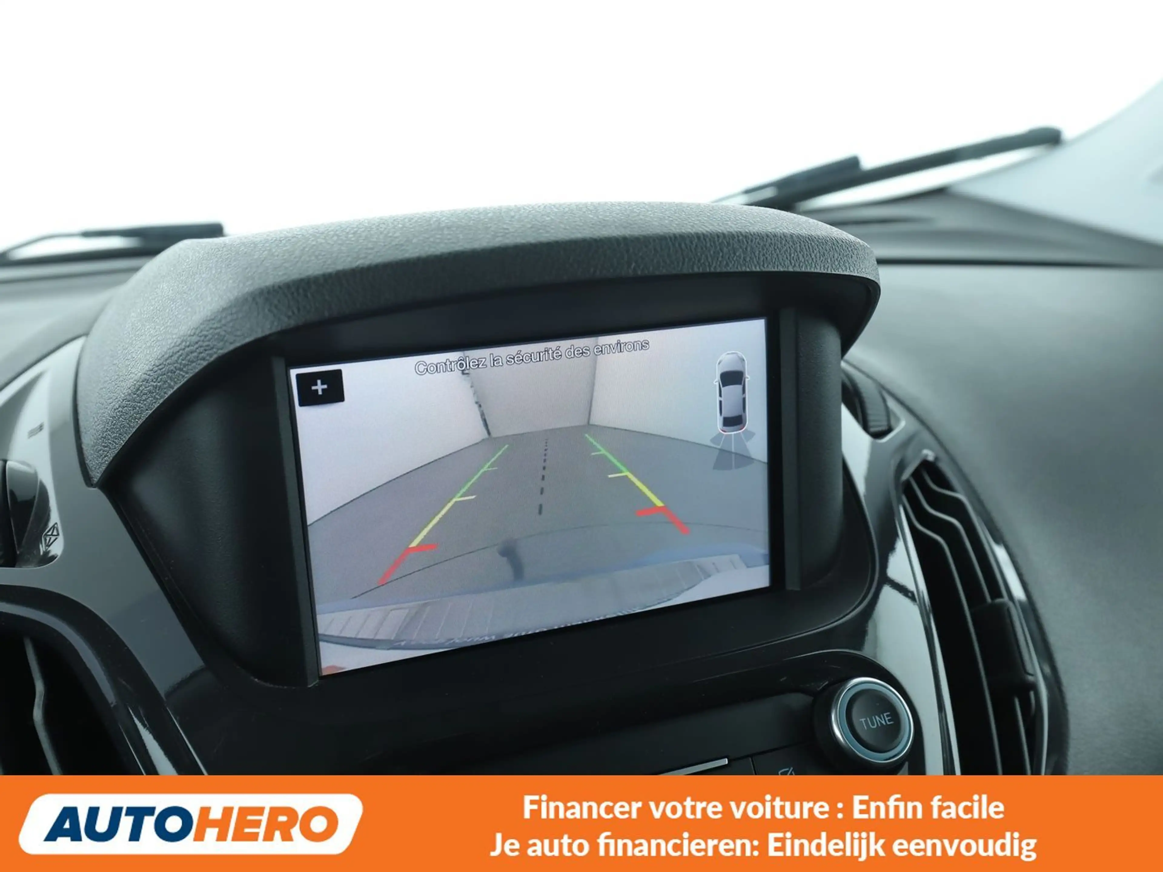 Ford Tourneo 1.0 EcoBoost Titanium — photo 9