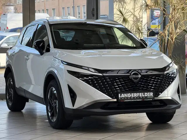 2026 Nissan Qashqai in White for sale