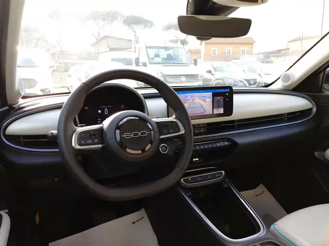 Fiat 600 view 7