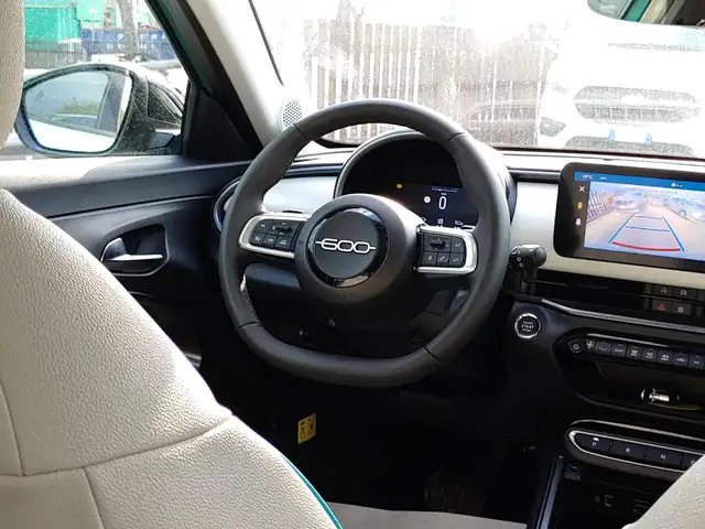 Fiat 600 view 11