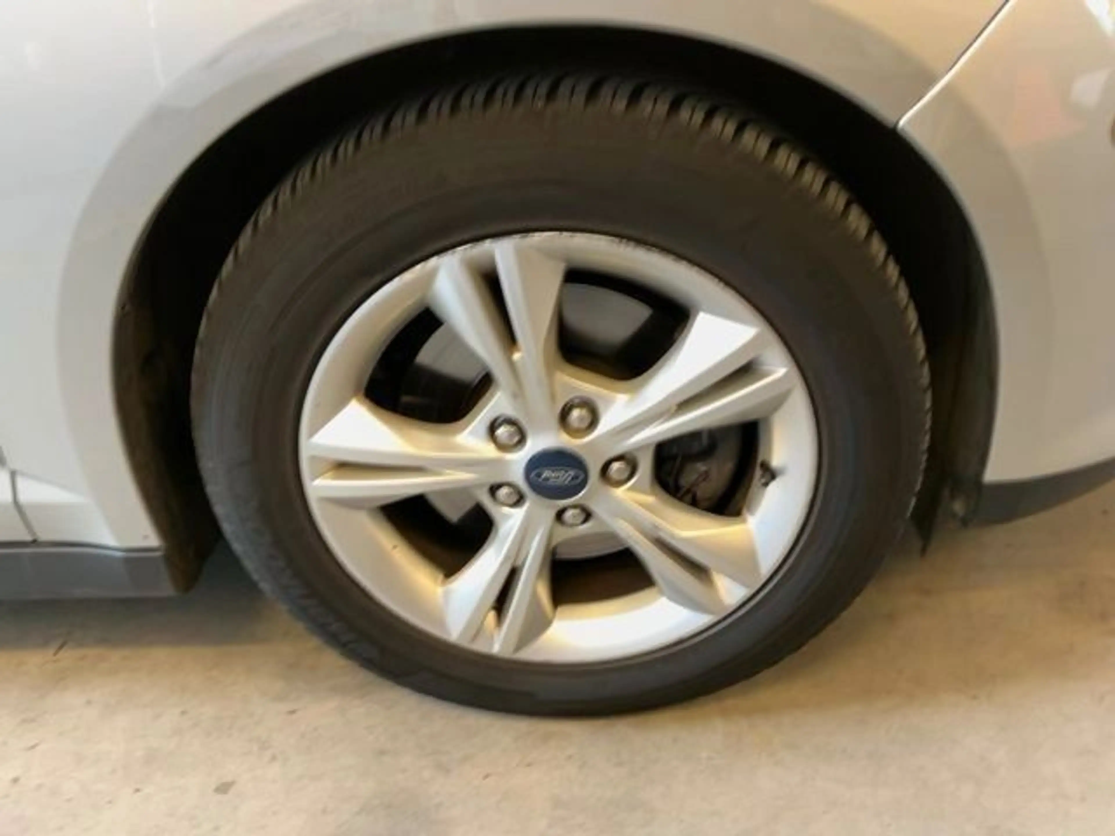 Ford C-Max C-MAX Champions Edition Navi Klima PDC — photo 7