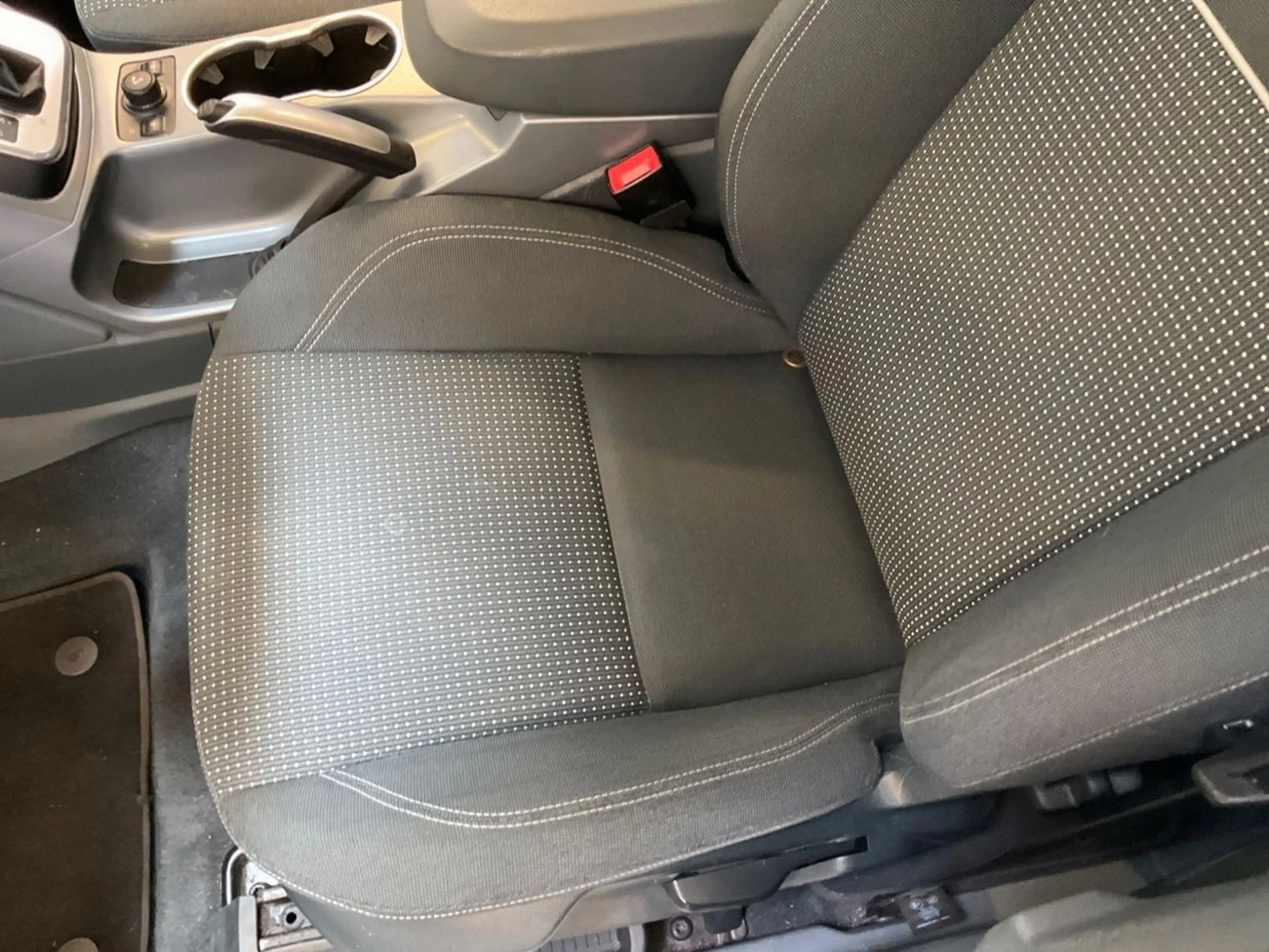 Ford C-Max C-MAX Champions Edition Navi Klima PDC — photo 9