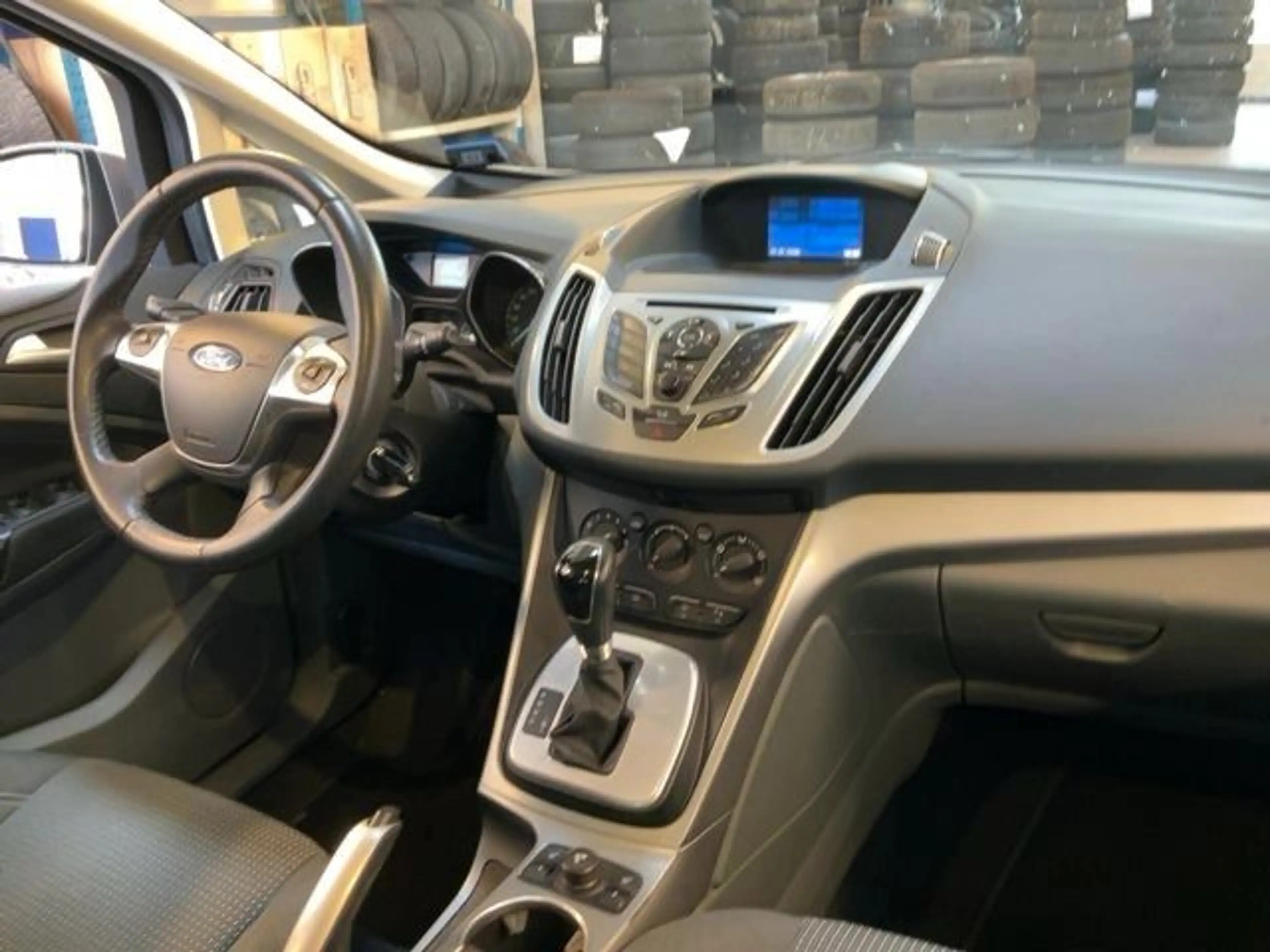 Ford C-Max C-MAX Champions Edition Navi Klima PDC — photo 13