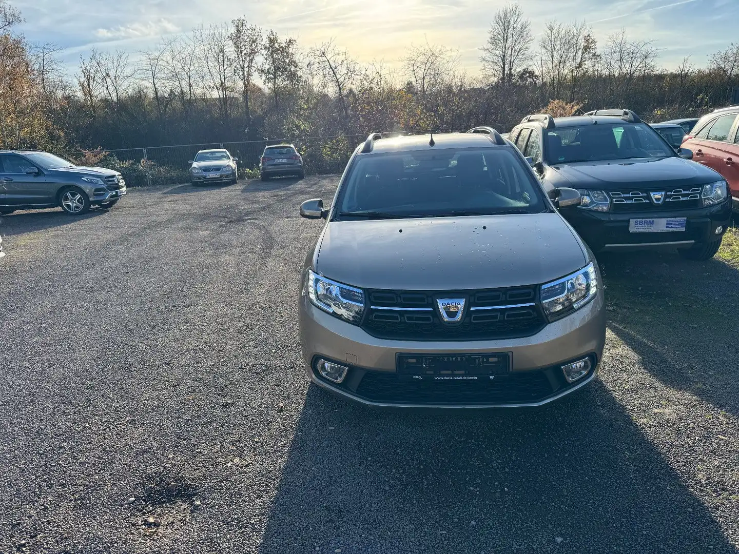 Dacia Logan MCV TCe 90 Comfort Gold - 2