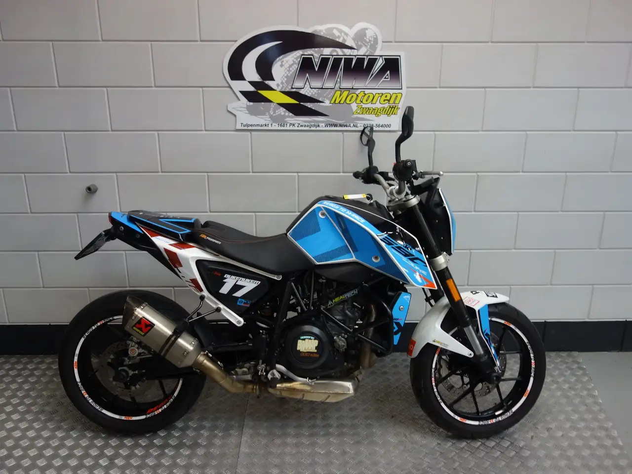 KTM 690 Duke