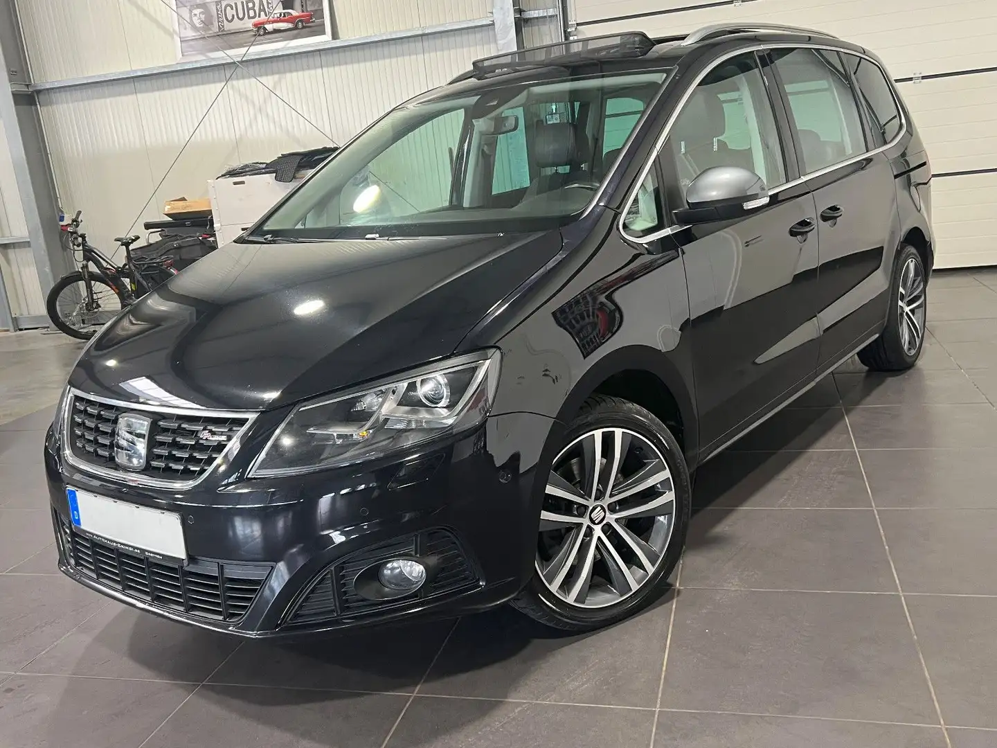 SEAT Alhambra 2.0 TDi Automatik *Navi*Spur*Alcantara* Schwarz - 1