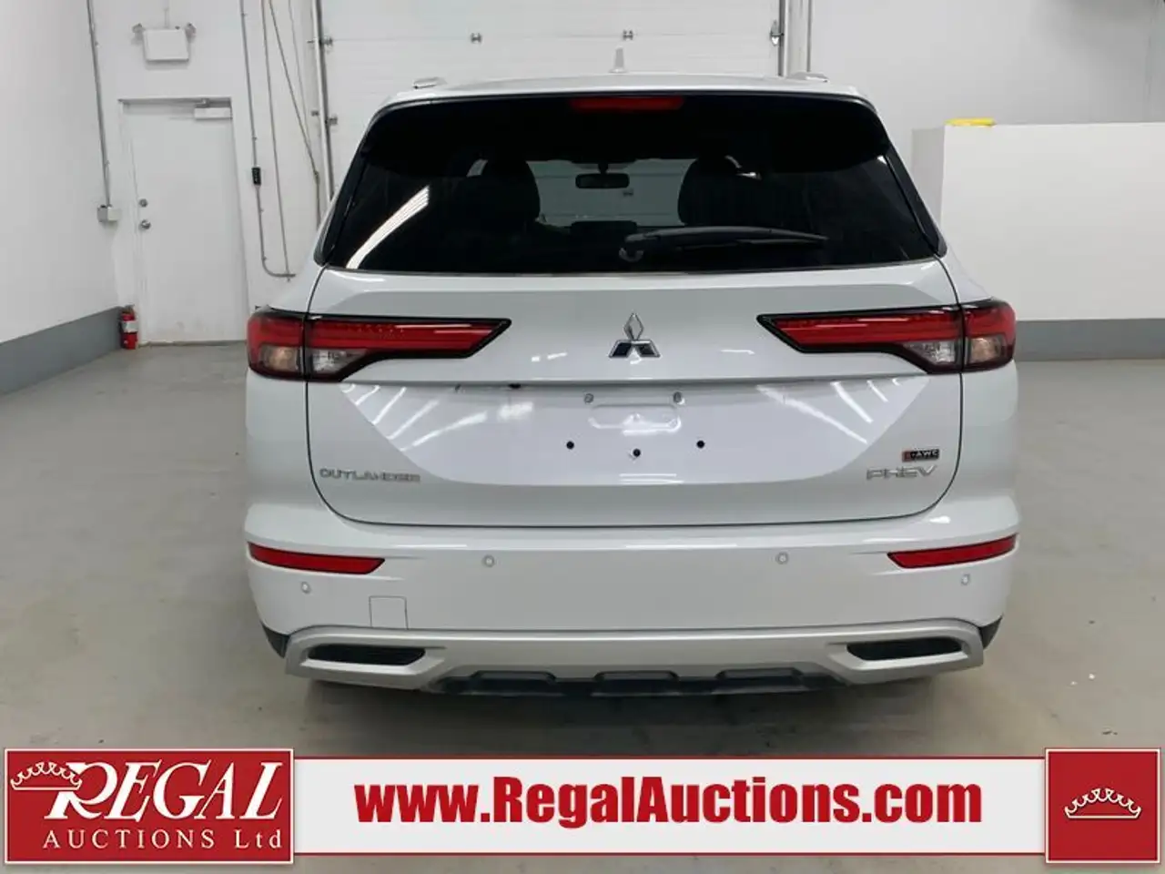 Mitsubishi Outlander снимка Mitsubishi Outlander