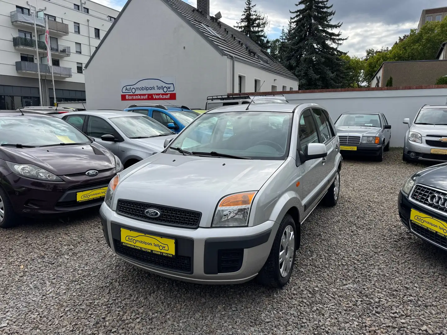 Ford Fusion Ambiente, 49.000km 1. Hand! Argent - 1