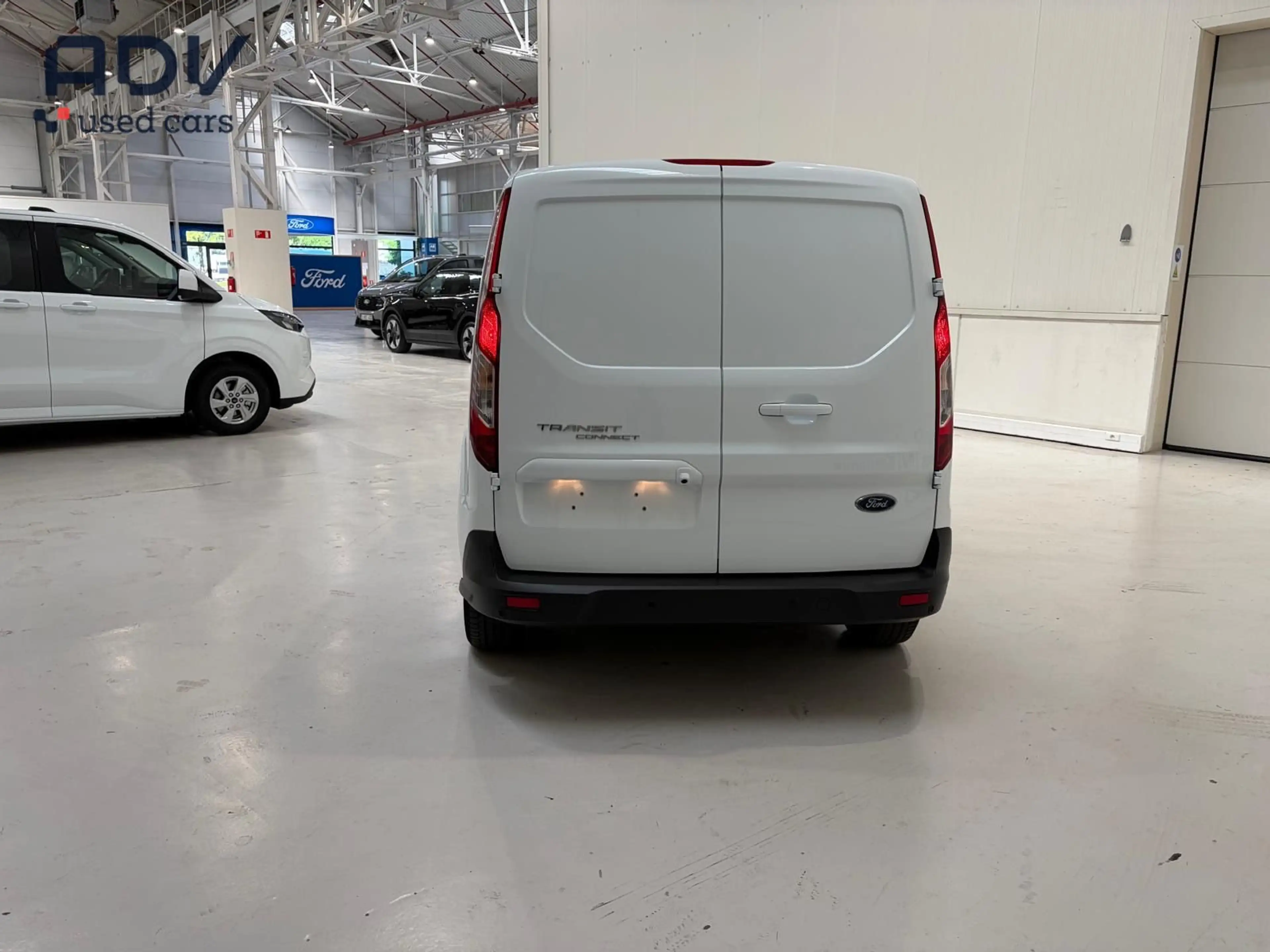 Ford Transit Connect Limited uitvoering - Lange wielbasis - Carplay/Android Auto - € 19.990 excl. btw!! — photo 4