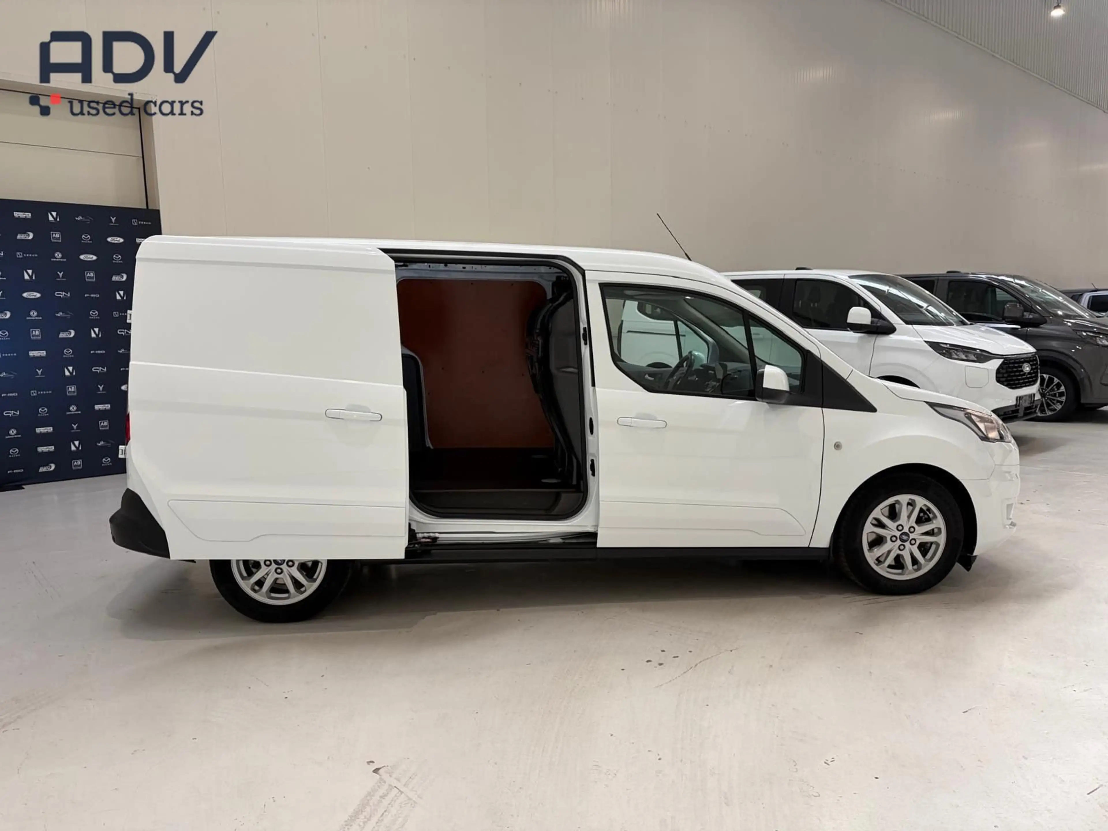 Ford Transit Connect Limited uitvoering - Lange wielbasis - Carplay/Android Auto - € 19.990 excl. btw!! — photo 8