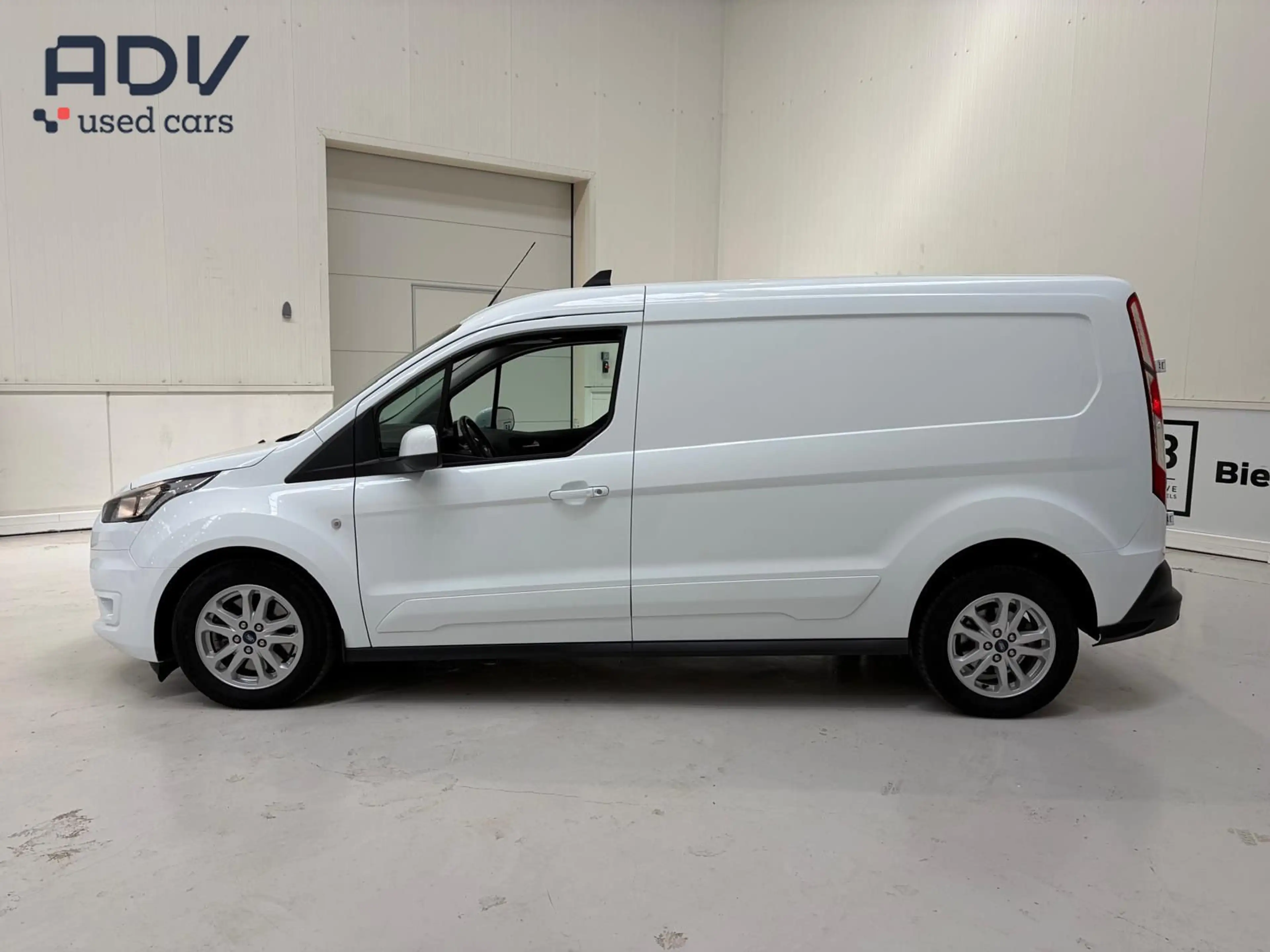 Ford Transit Connect Limited uitvoering - Lange wielbasis - Carplay/Android Auto - € 19.990 excl. btw!! — photo 2