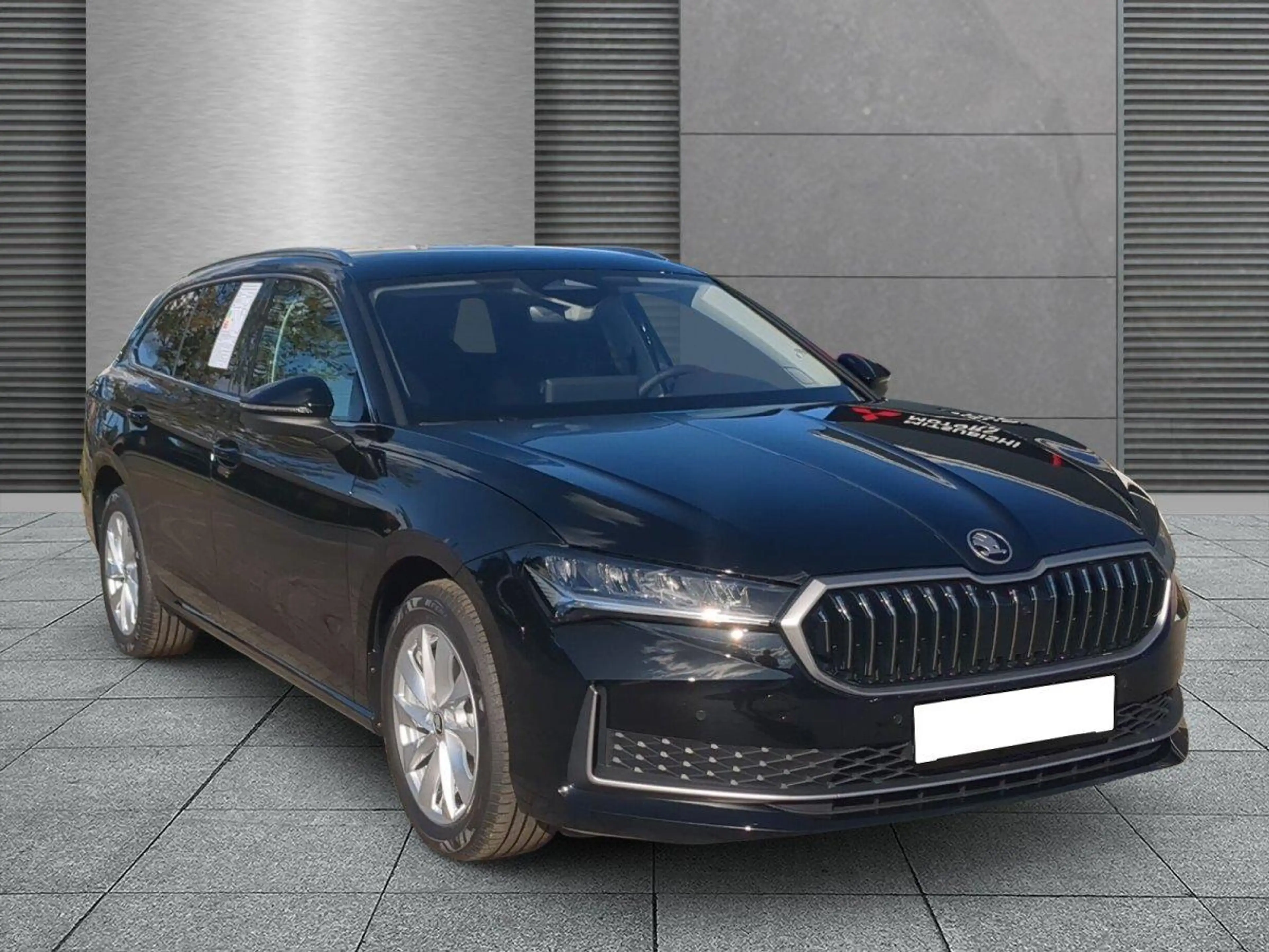 Skoda Superb Combi Selection AHK+NAVI+KAM+EL.HECKKL... 2.0 T...