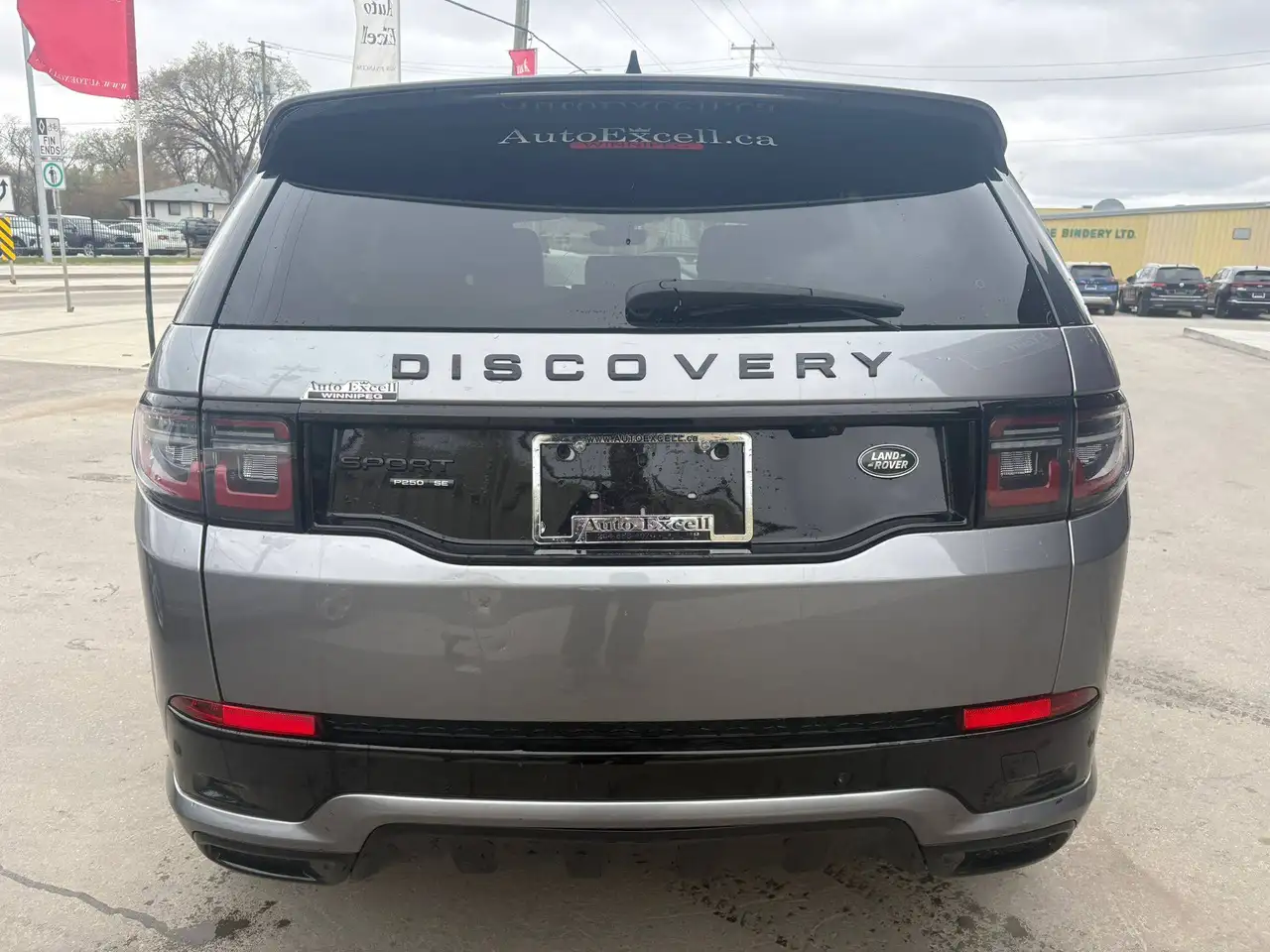 Land Rover Discovery Sport снимка Land Rover Discovery Sport