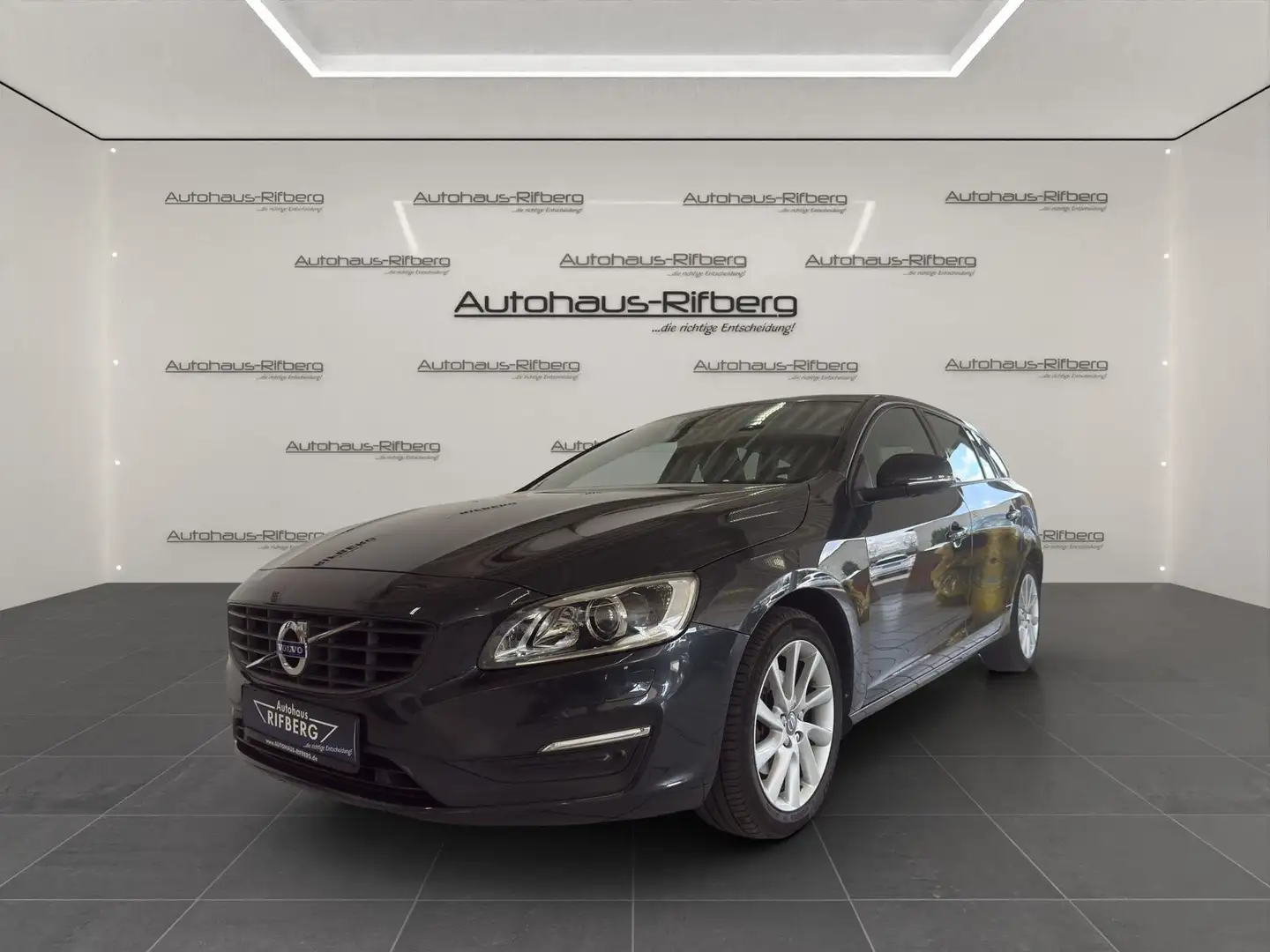 Volvo V60 D4 KOMBI Linje Business/AUT/NAVI/BI-XENON/17 Grau - 1