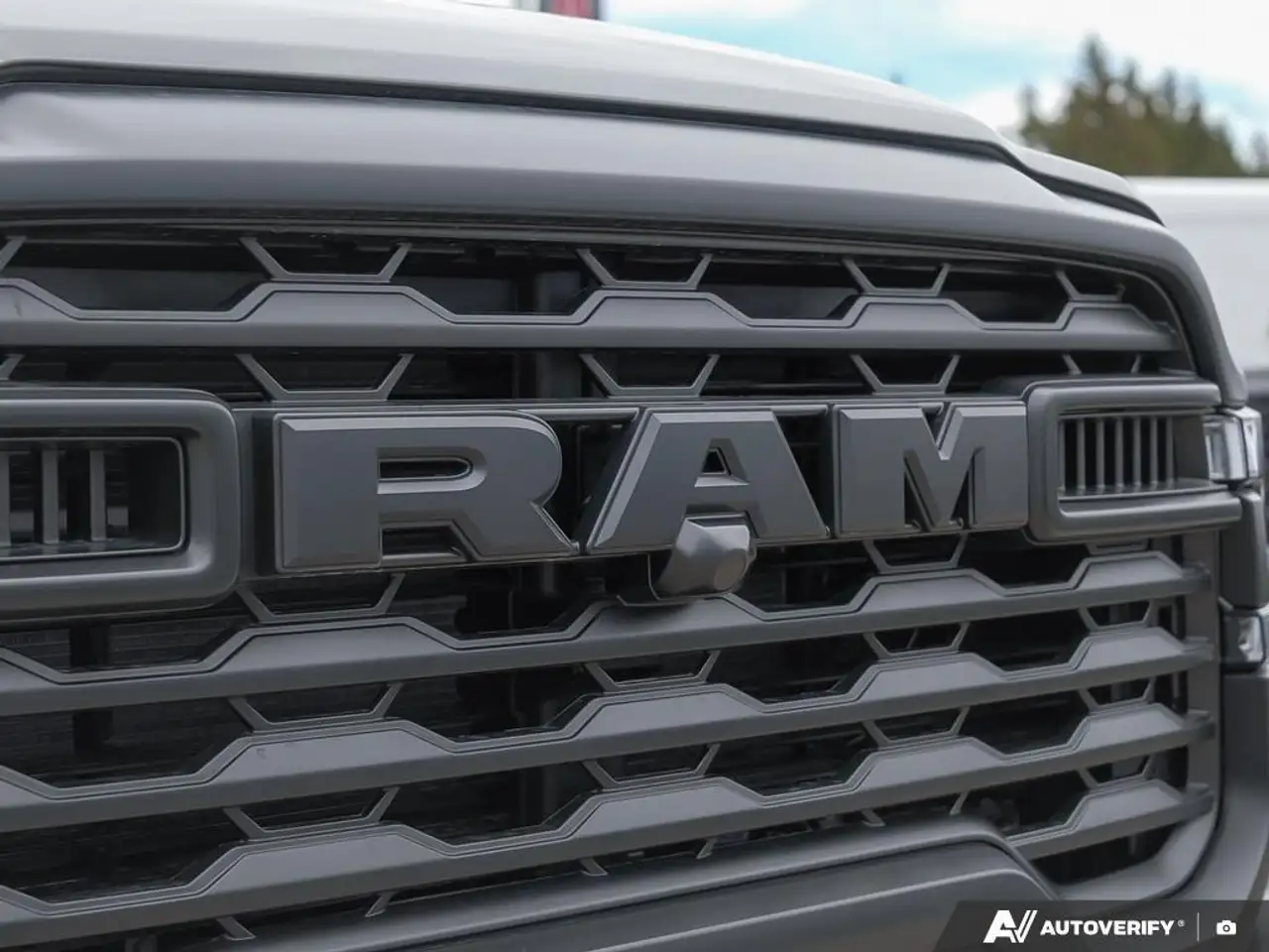 RAM 2500 снимка RAM 2500
