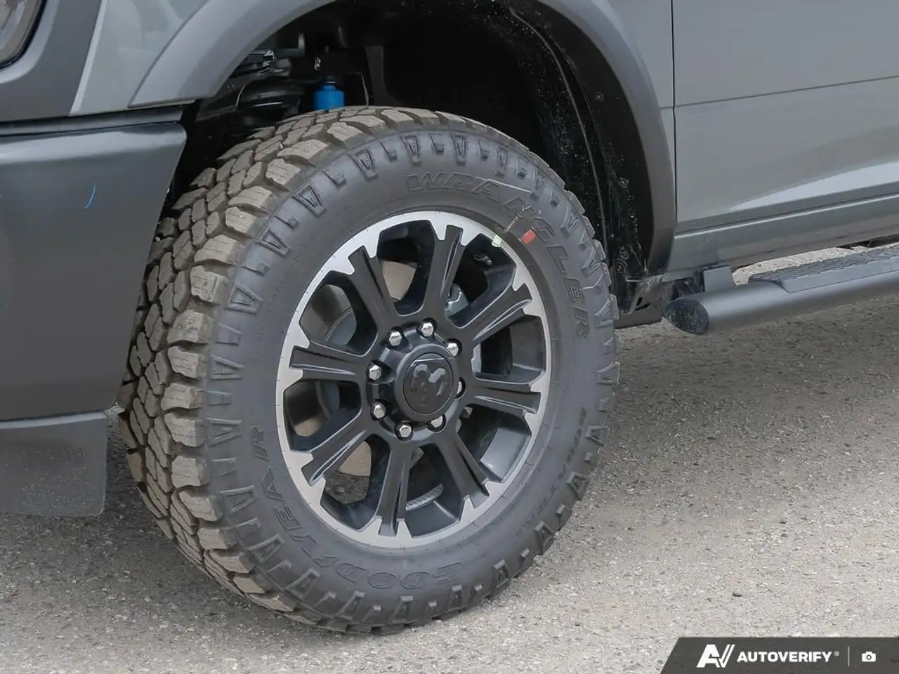 RAM 2500 снимка RAM 2500
