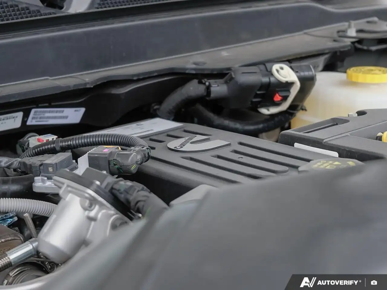 RAM 2500 снимка RAM 2500