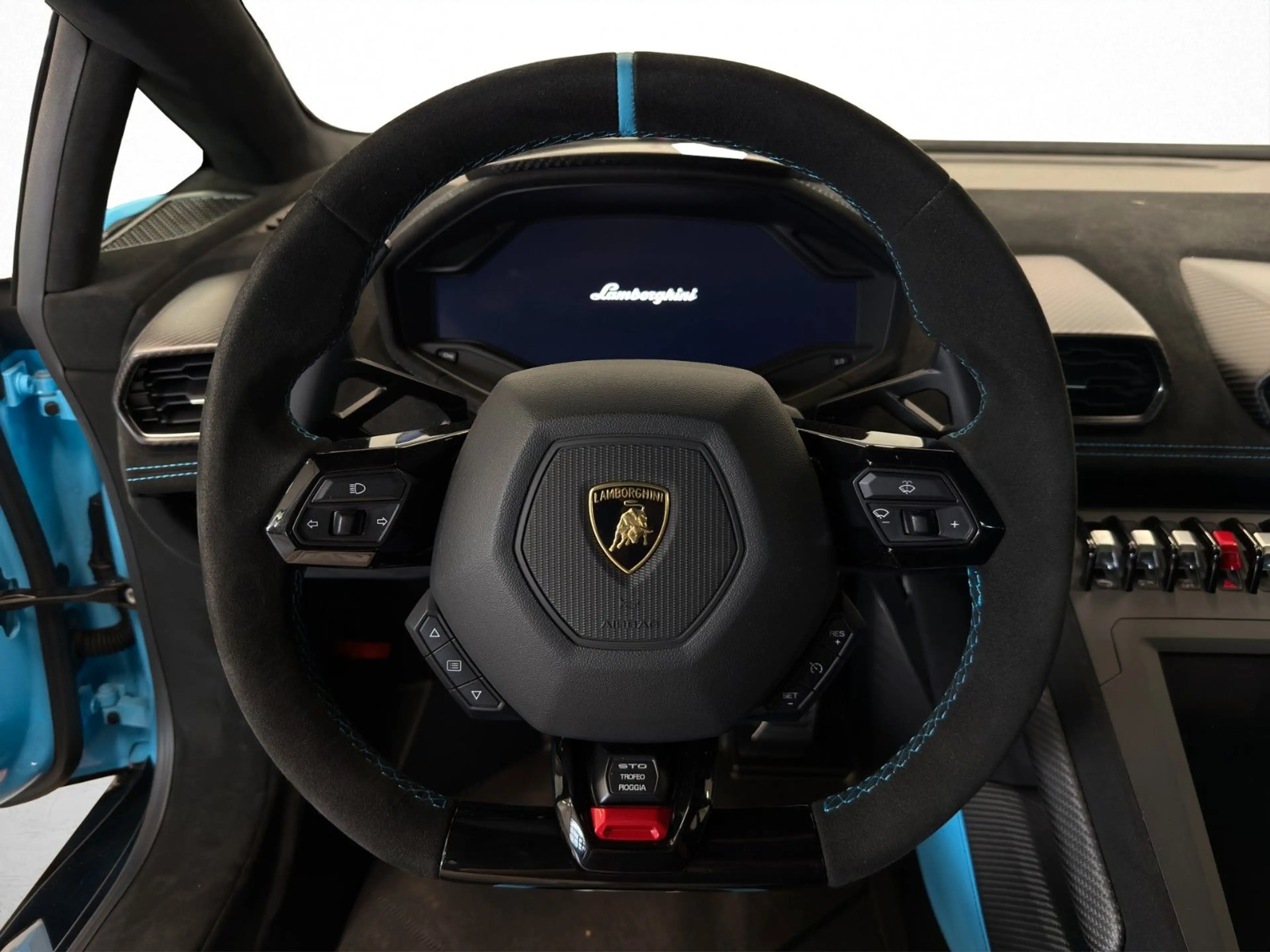 Lamborghini Huracán STO V10 5.2 MY21 — photo 12