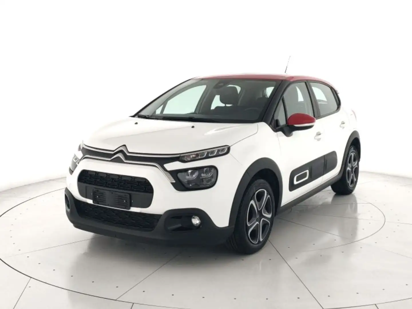 Citroen C3 1.2 puretech Shine s&s 83cv Bianco - 1