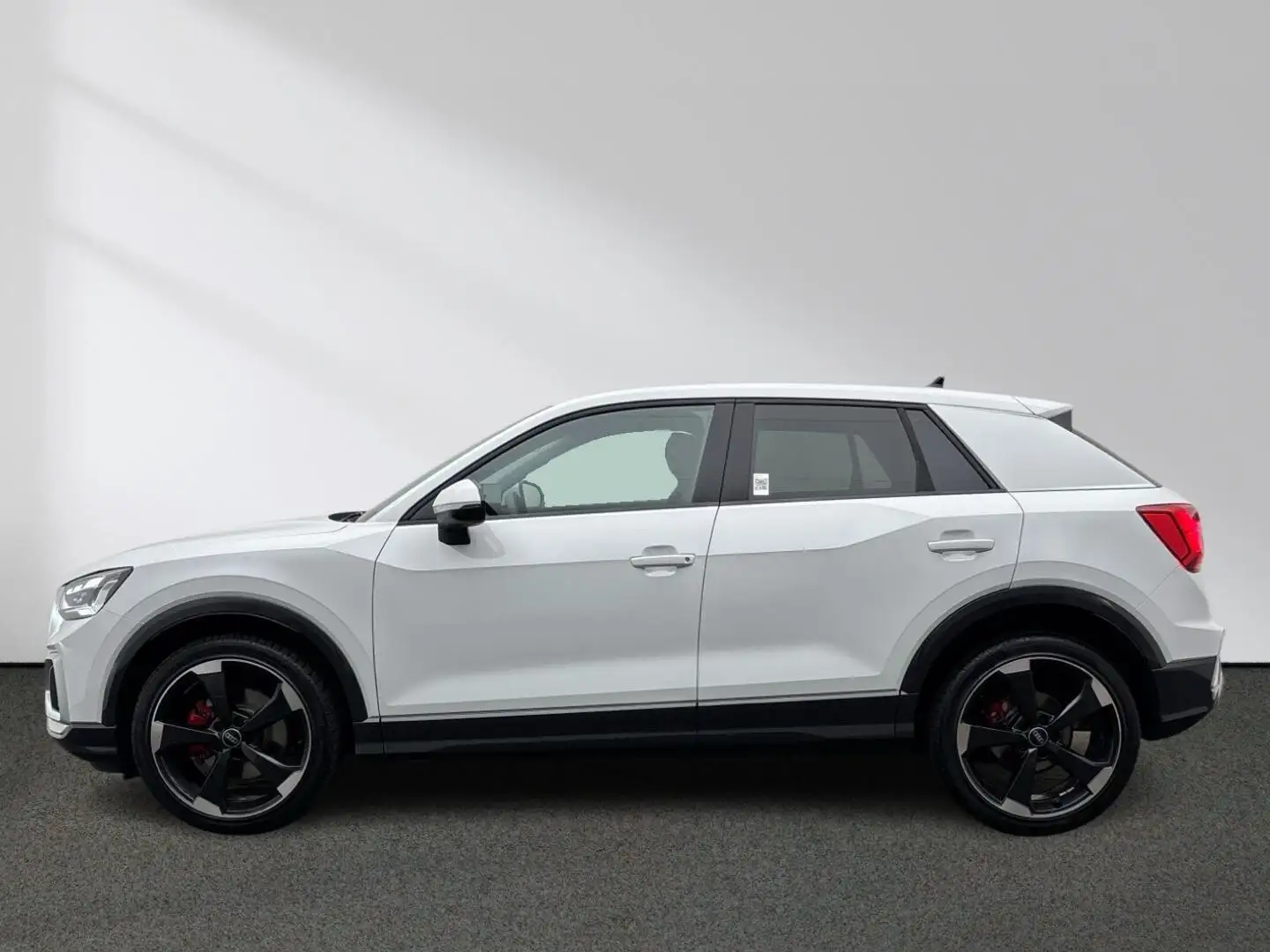 Audi Q2 35 TFSI advanced S tronic Matrix ACC AHK Weiß - 2