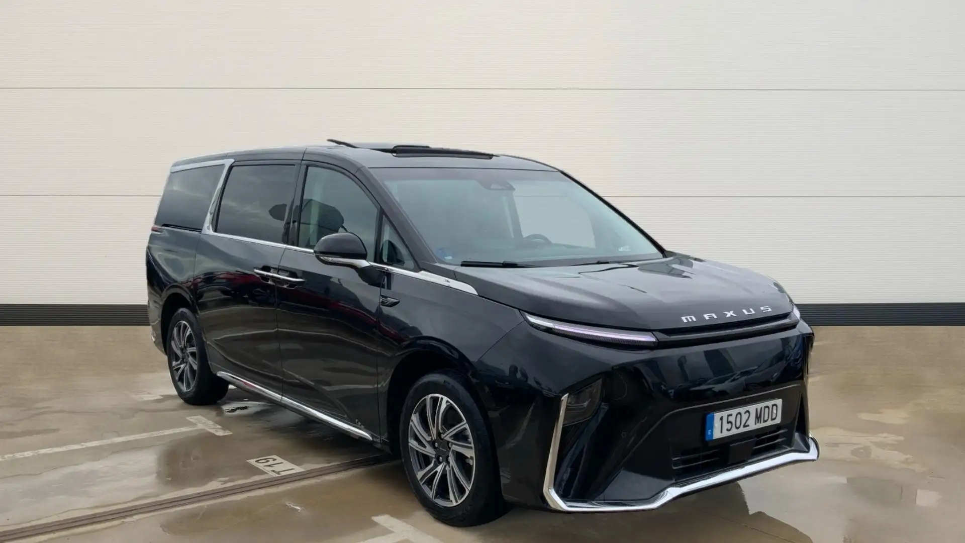 Maxus Mifa 9 90Kwh Luxury - 1