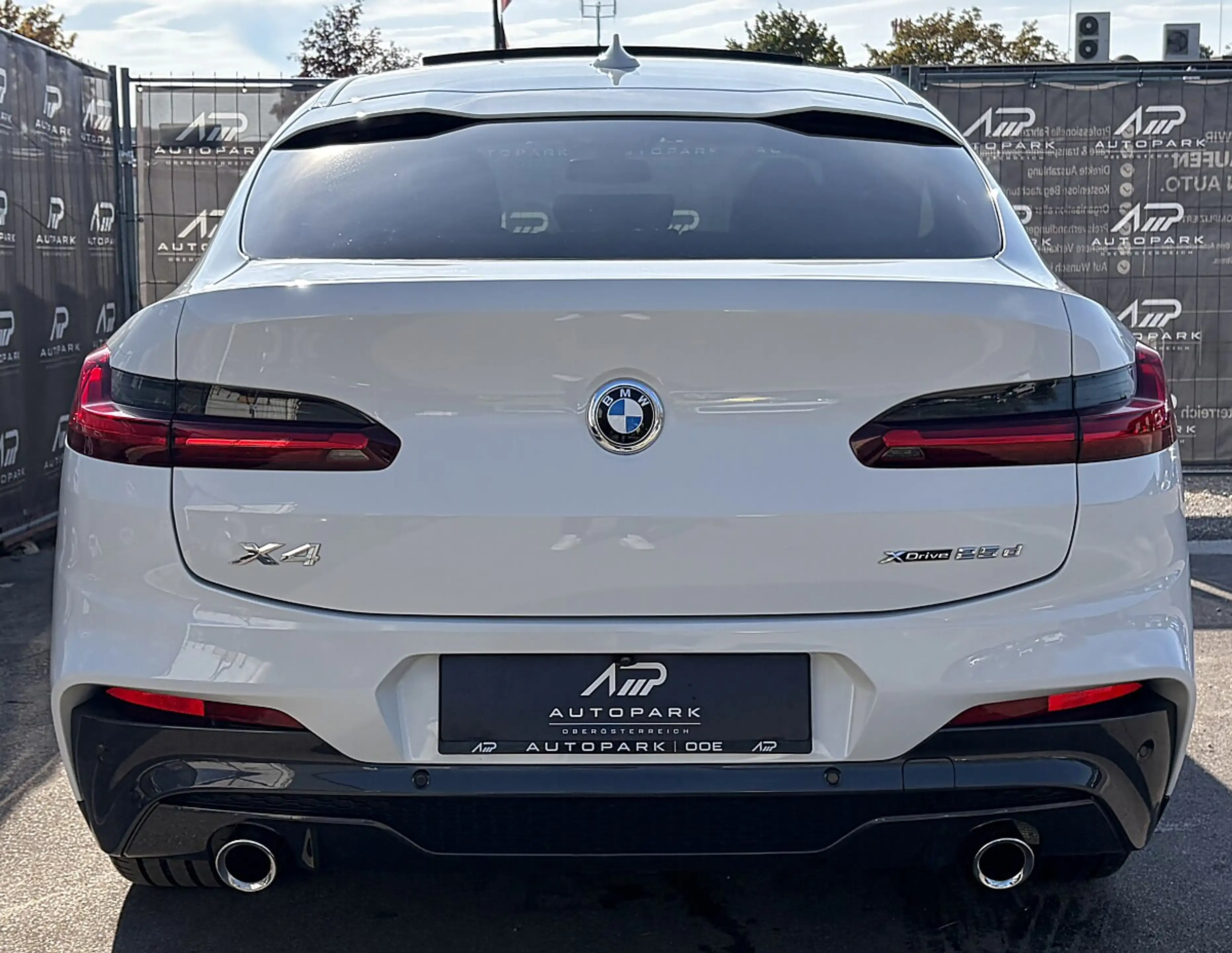 BMW X4 xDrive25d M Sport*XDRIVE*PANO*20-ZOLL*SERVICEHEFT* — photo 7
