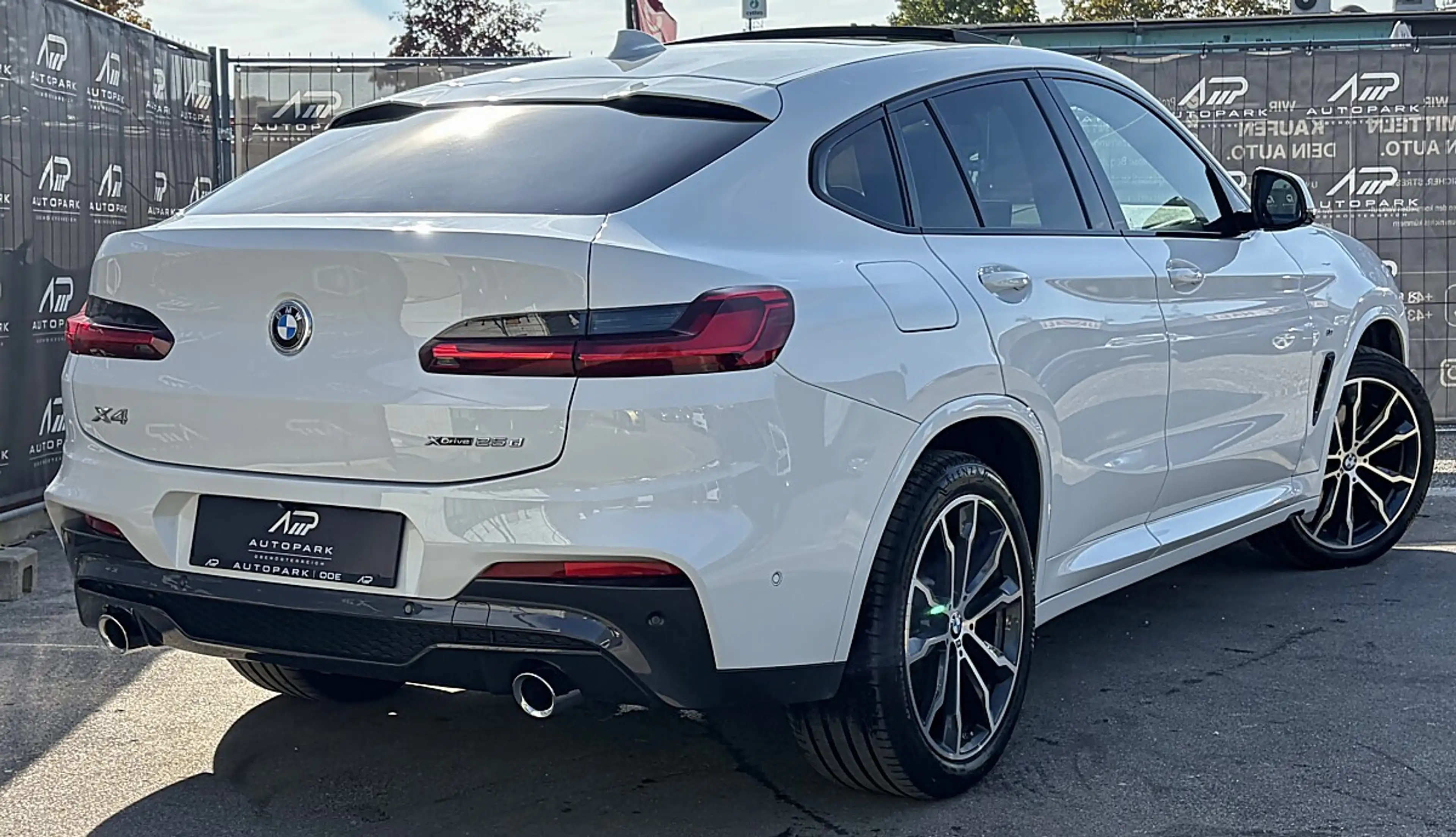 BMW X4 xDrive25d M Sport*XDRIVE*PANO*20-ZOLL*SERVICEHEFT* — photo 6